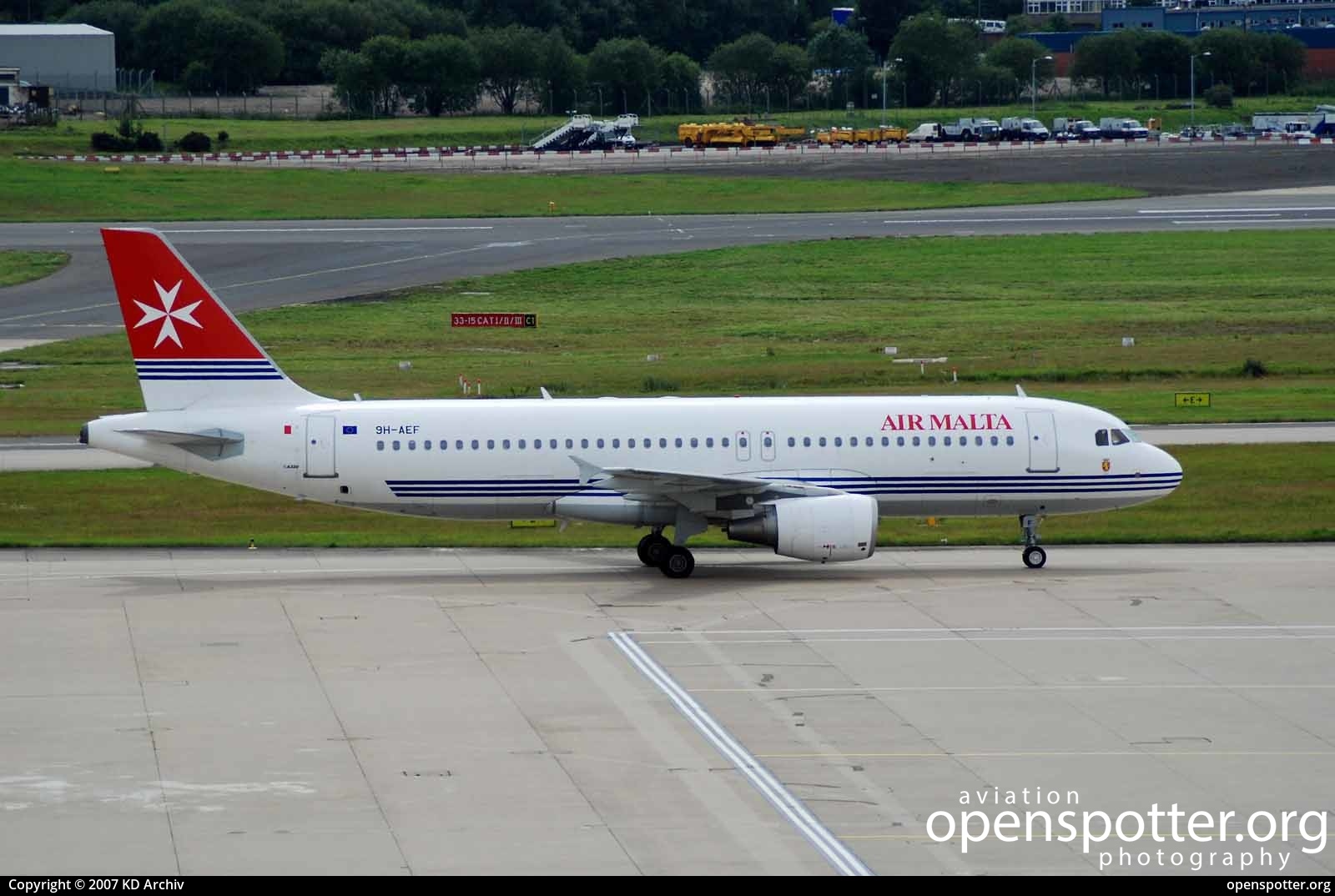 9H-AEF - Air Malta Airbus A320-214 at Birmingham International Airport (BHX/EGBB) taken by KD Archiv | openspotter.org | ID: 60914