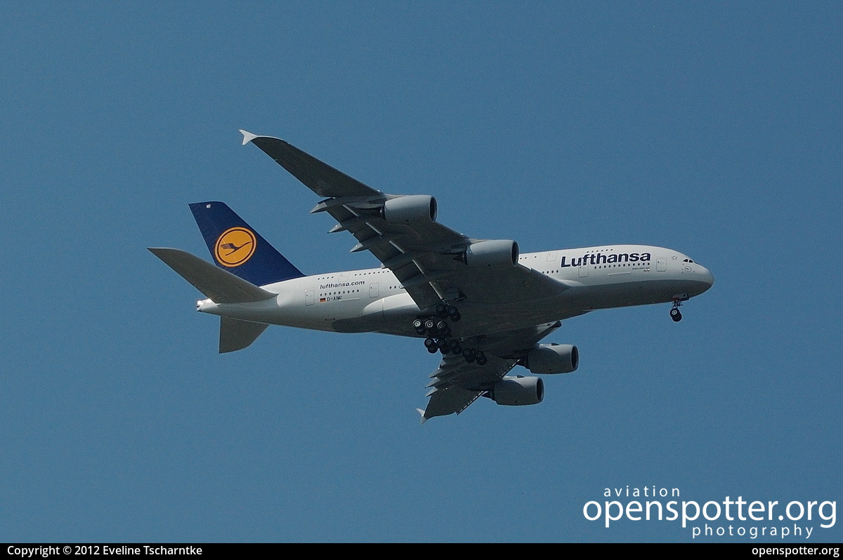 D-AIMI - Lufthansa Airbus A380-841 at Berlin-Tegel Airport (TXL/EDDT) taken by Eveline Tscharntke | openspotter.org | ID: 3007