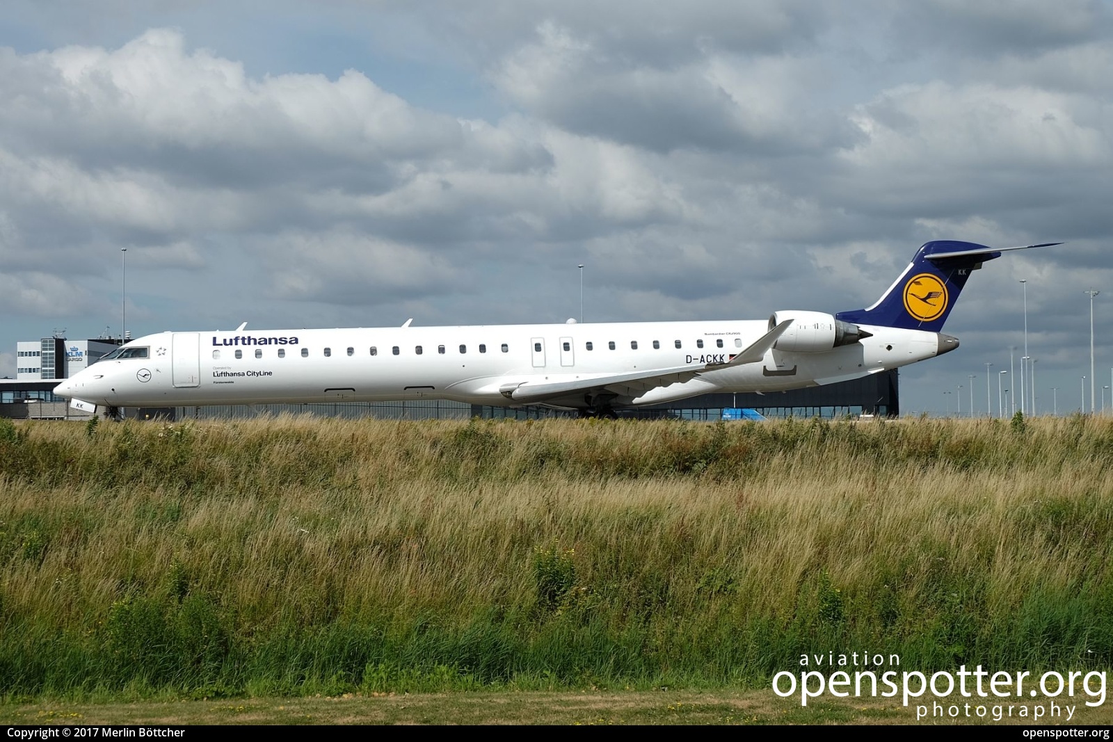 D-ACKK - Lufthansa CityLine Canadair CL-600-2D24 Regional Jet CRJ-900LR at Schiphol Airport (AMS/EHAM) taken by Merlin Böttcher | openspotter.org | ID: 44958