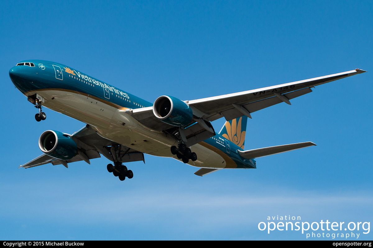 VN-A146 - Vietnam Airlines Boeing 777-26K(ER) at Berlin-Tegel Airport (TXL/EDDT) taken by Michael Buckow | openspotter.org | ID: 24834