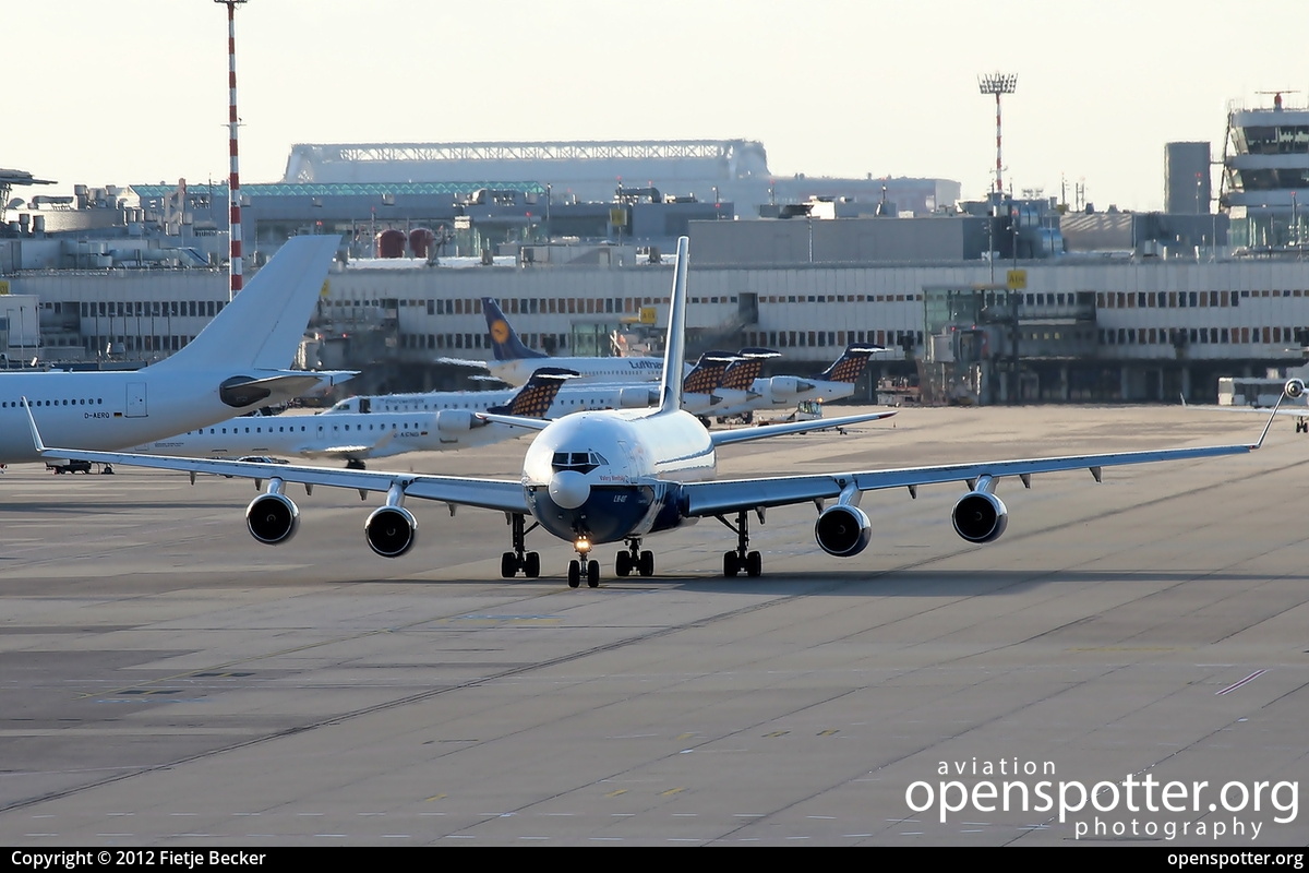 RA-96102 - Polet Ilyushin Il-96-400T at Düsseldorf International Airport (DUS/EDDL) taken by Fietje Becker | openspotter.org | ID: 5753
