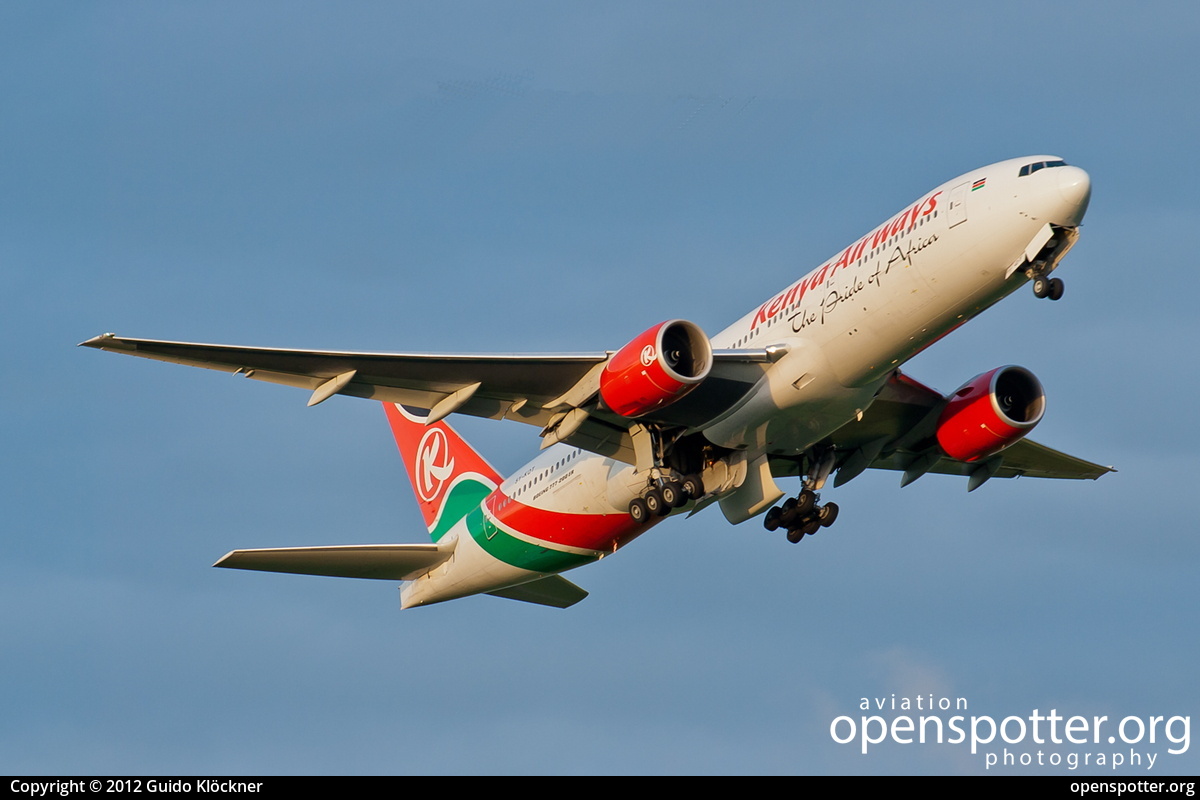 5Y-KQT - Kenya Airways Boeing 777-2U8(ER) at Schiphol Airport (AMS/EHAM) taken by Guido Klöckner | openspotter.org | ID: 3834