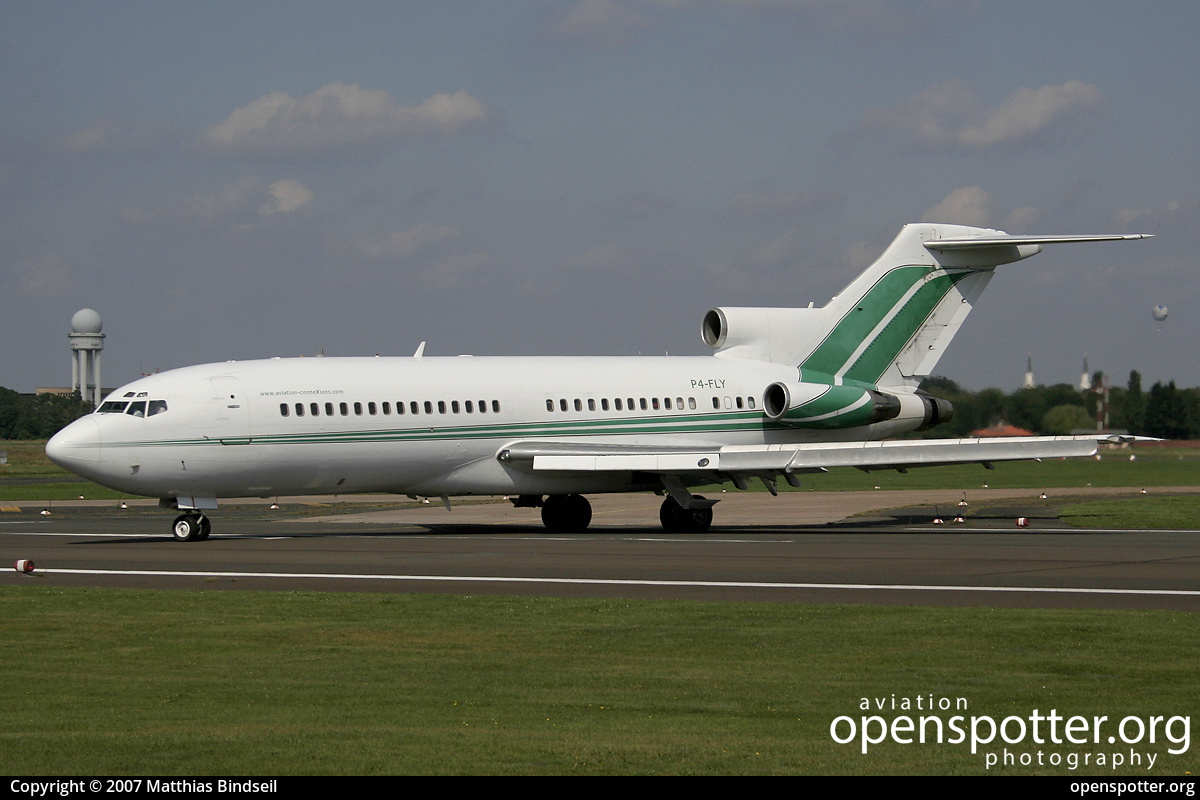 P4-FLY - Private / Untitled Boeing 727-22 at Berlin-Tempelhof International Airport (THF/EDDI) taken by Matthias Bindseil | openspotter.org | ID: 24097