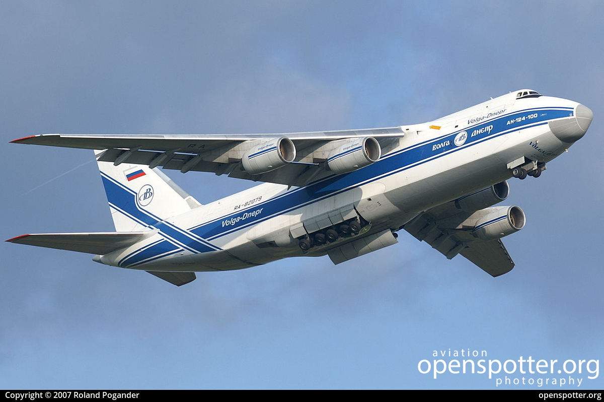 RA-82079 - Volga-Dnepr Airlines Antonov An-124-100 at Berlin-Schönefeld International Airport (SXF/EDDB) taken by Roland Pogander | openspotter.org | ID: 3607