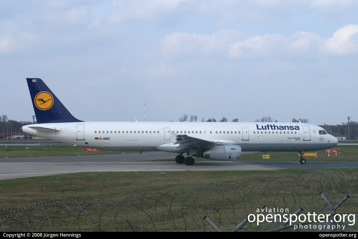 D-AISC - Lufthansa Airbus A321-231 at Berlin-Tegel Airport (TXL/EDDT) taken by Jürgen Hennings | openspotter.org | ID: 63938