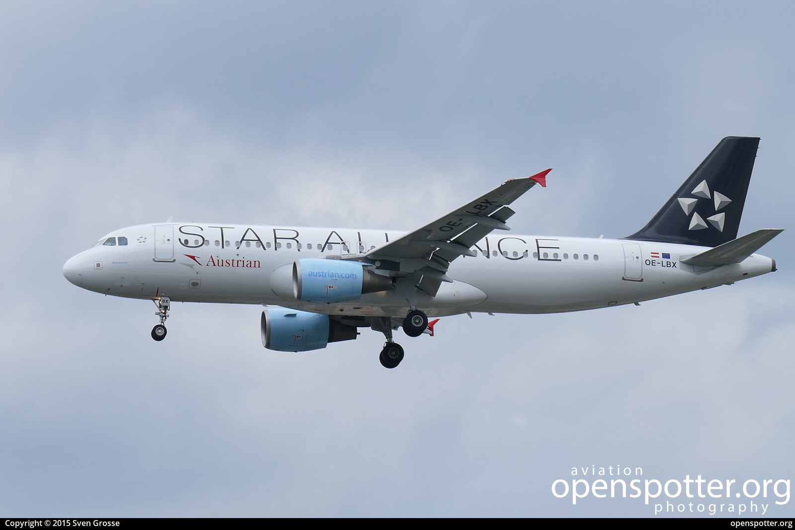 OE-LBX - Austrian Airlines Airbus A320-214 at Berlin-Tegel Airport (TXL/EDDT) taken by Sven Grosse | openspotter.org | ID: 39801