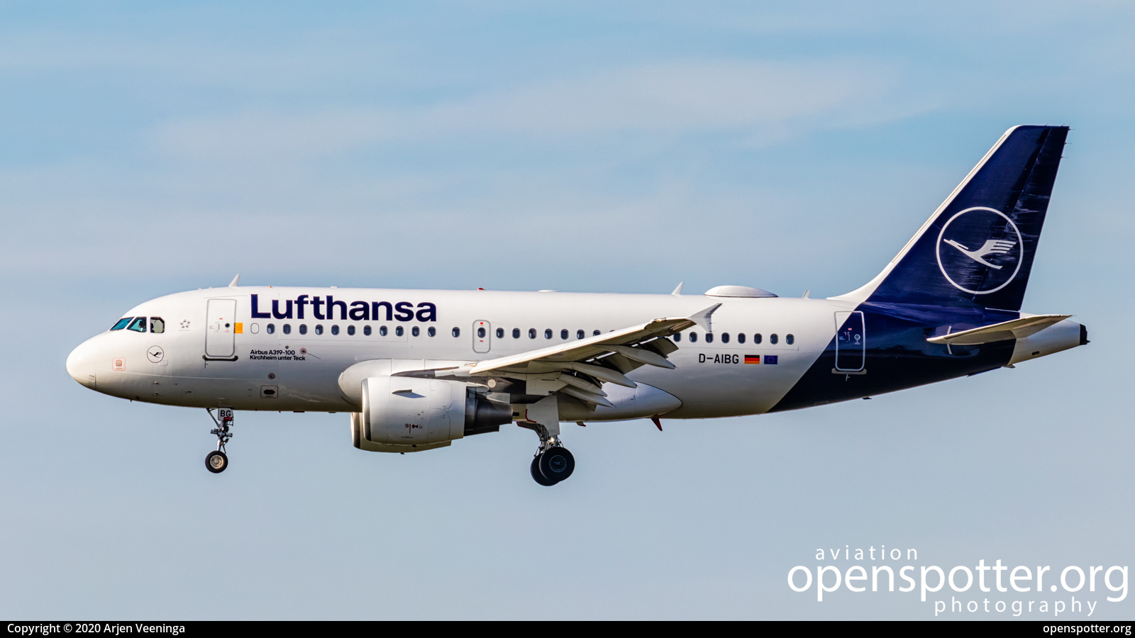 D-AIBG - Lufthansa Airbus A319-112 at Frankfurt International Airport (FRA/EDDF) taken by Arjen Veeninga | openspotter.org | ID: 90062