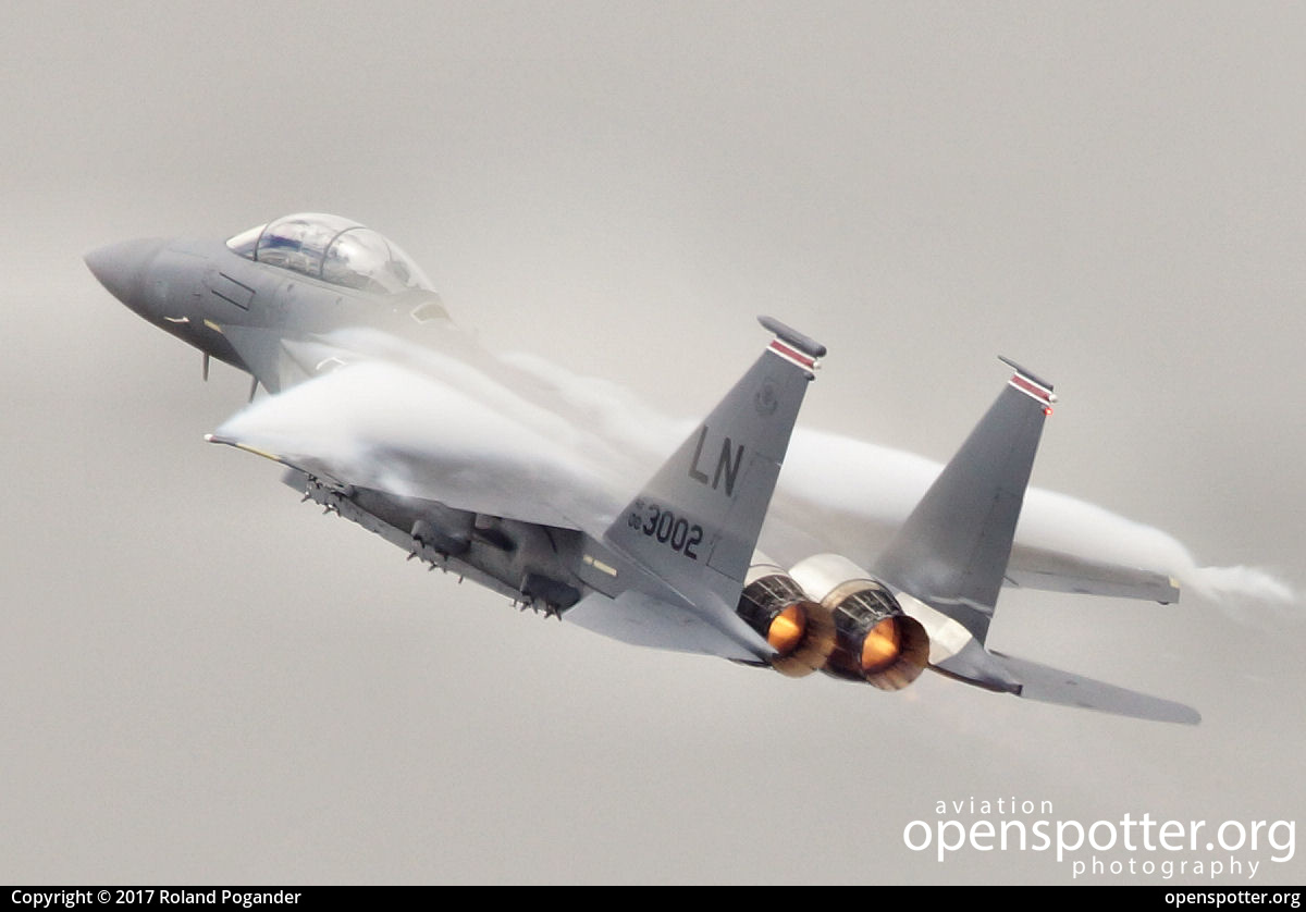 00-3002 - US Airforce (USAF) McDonnell Douglas F-15E Strike Eagle at RAF Fairford (FFD/EGVA) taken by Roland Pogander | openspotter.org | ID: 50850