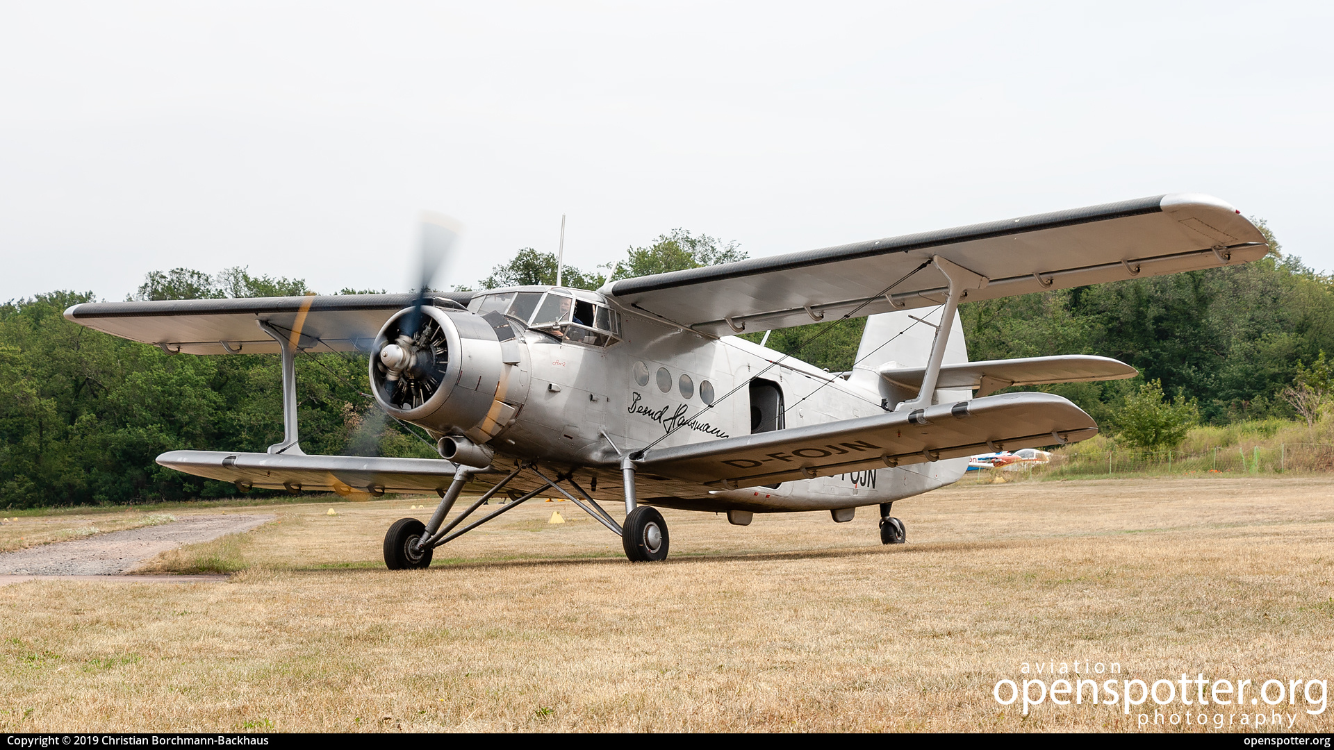 D-FOJN - Private / Untitled Antonov An-2 at Flugplatz Bienenfarm (EDOI) taken by Christian Borchmann-Backhaus | openspotter.org | ID: 75832