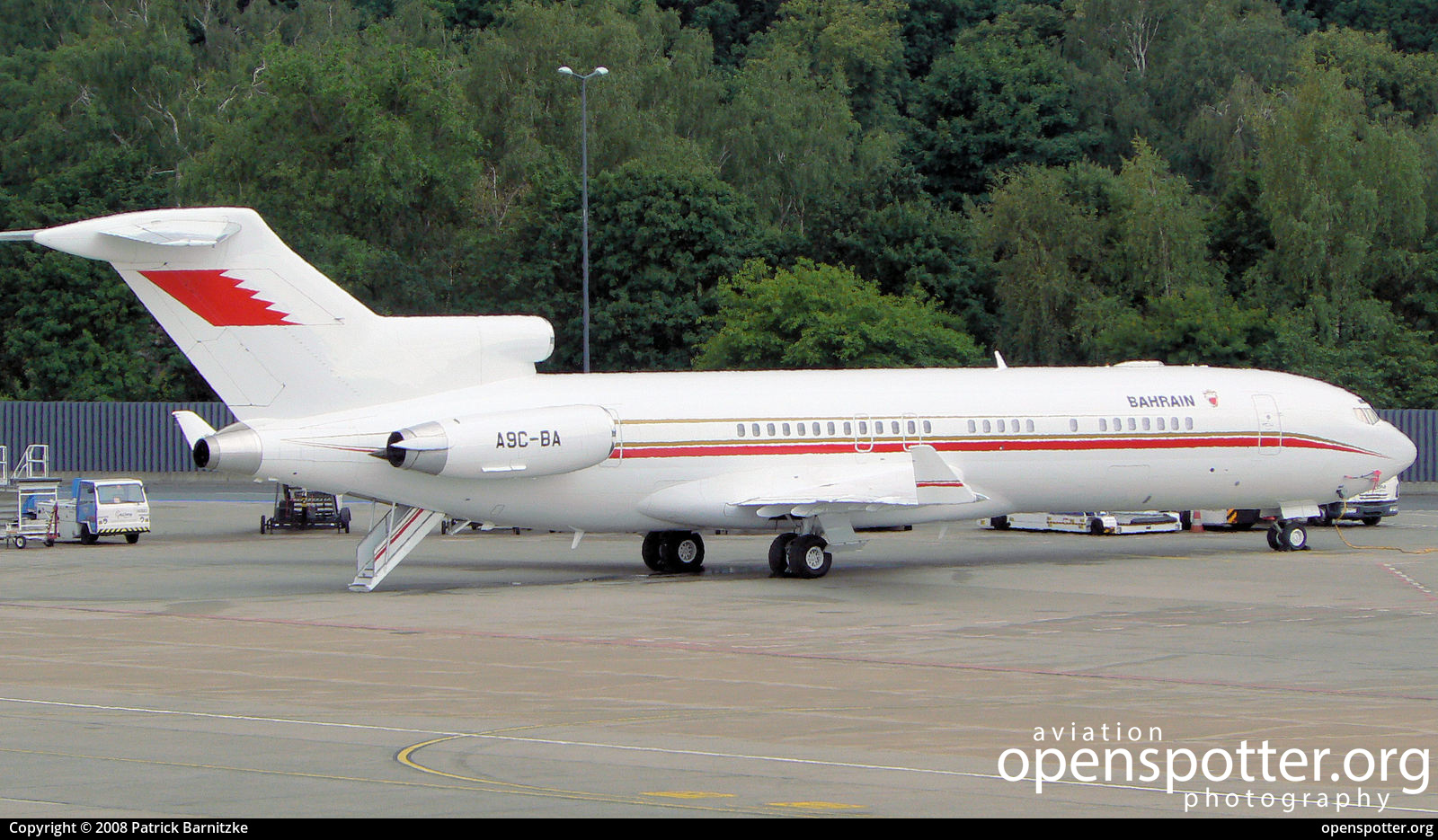 A9C-BA - Bahrain Amiri Flight Boeing 727-2M7 Adv (RE) Winglets at Berlin-Tegel Airport (TXL/EDDT) taken by Patrick Barnitzke | openspotter.org | ID: 49325