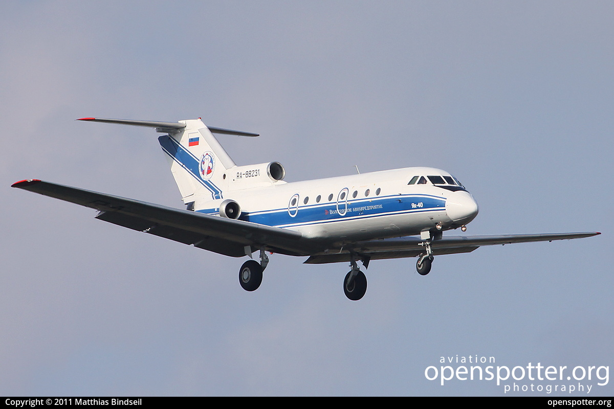 RA-88231 - Vologda State Air Enterprise Yakovlev Yak-40 at Vnukovo Airport (VKO/UUWW) taken by Matthias Bindseil | openspotter.org | ID: 2843