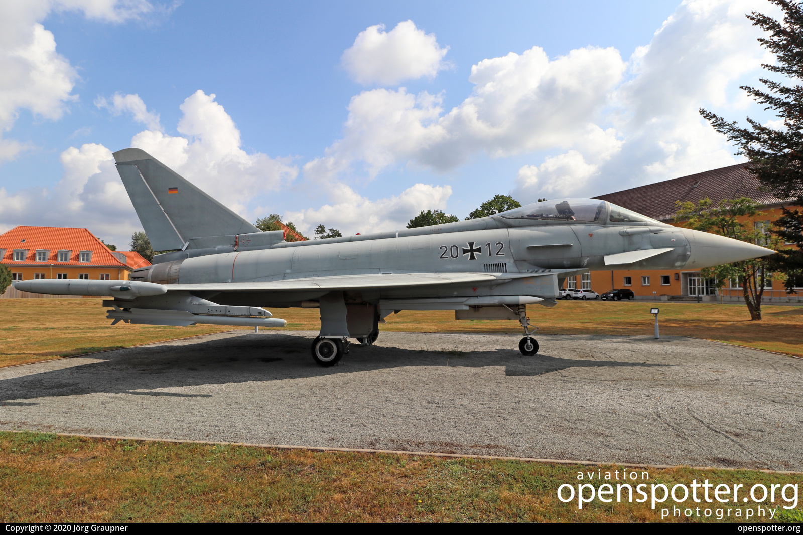 98+30 - German Air Force (Luftwaffe) Eurofighter EF-2000 Typhoon at RAF Gatow (GWW/EDBG) taken by Jörg Graupner | openspotter.org | ID: 70331