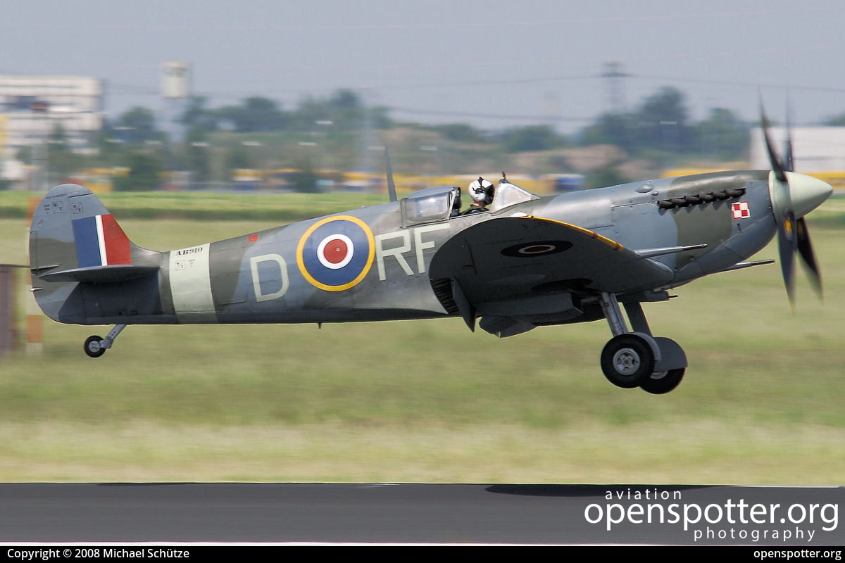 AB910 - RAF - Battle of Britain Memorial Flight Supermarine Spitfire Mk.Vb at Berlin-Schönefeld International Airport (SXF/EDDB) taken by Michael Schütze | openspotter.org | ID: 12713