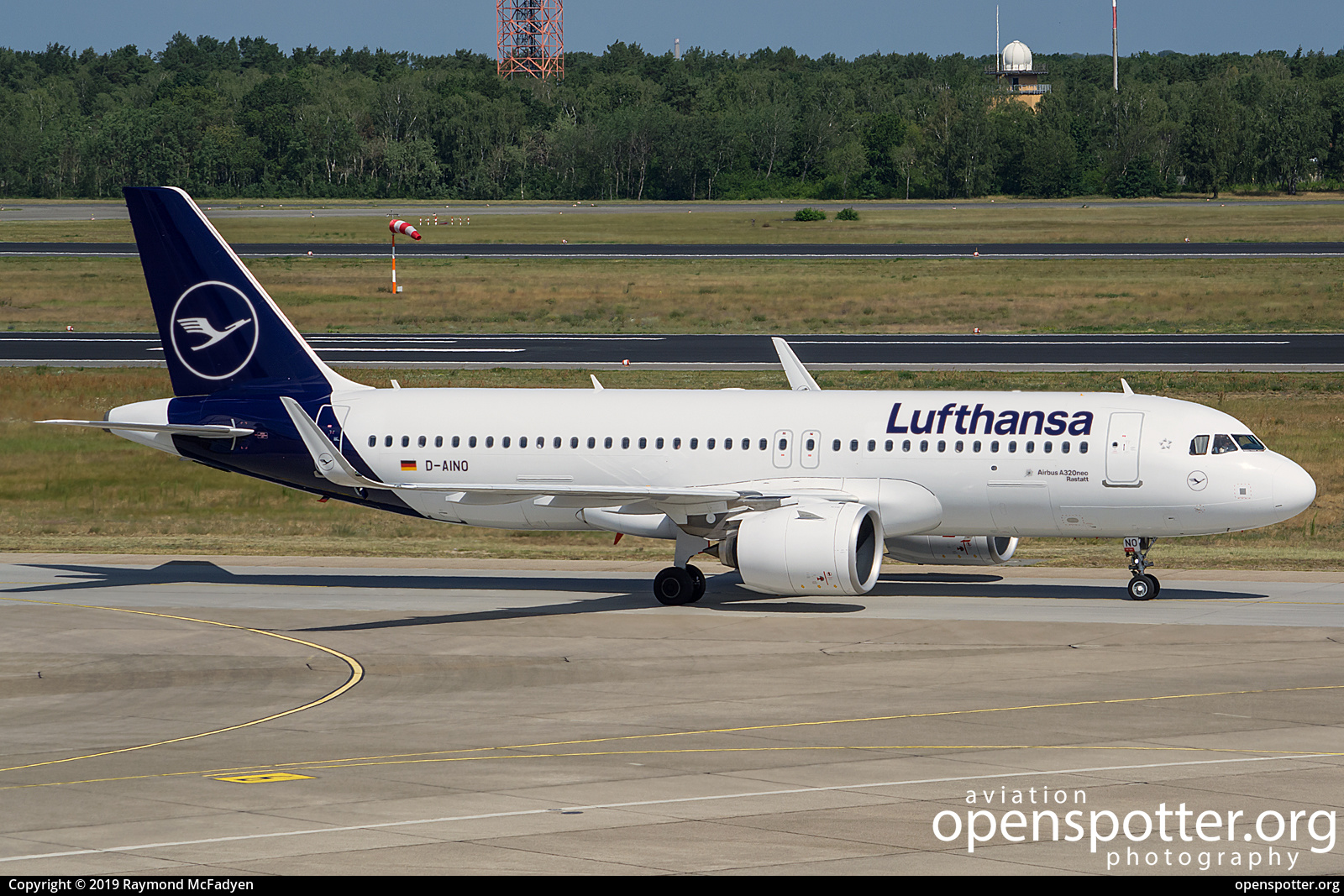 D-AINO - Lufthansa Airbus A320-271N(WL) at Berlin-Tegel Airport (TXL/EDDT) taken by Raymond McFadyen | openspotter.org | ID: 68900