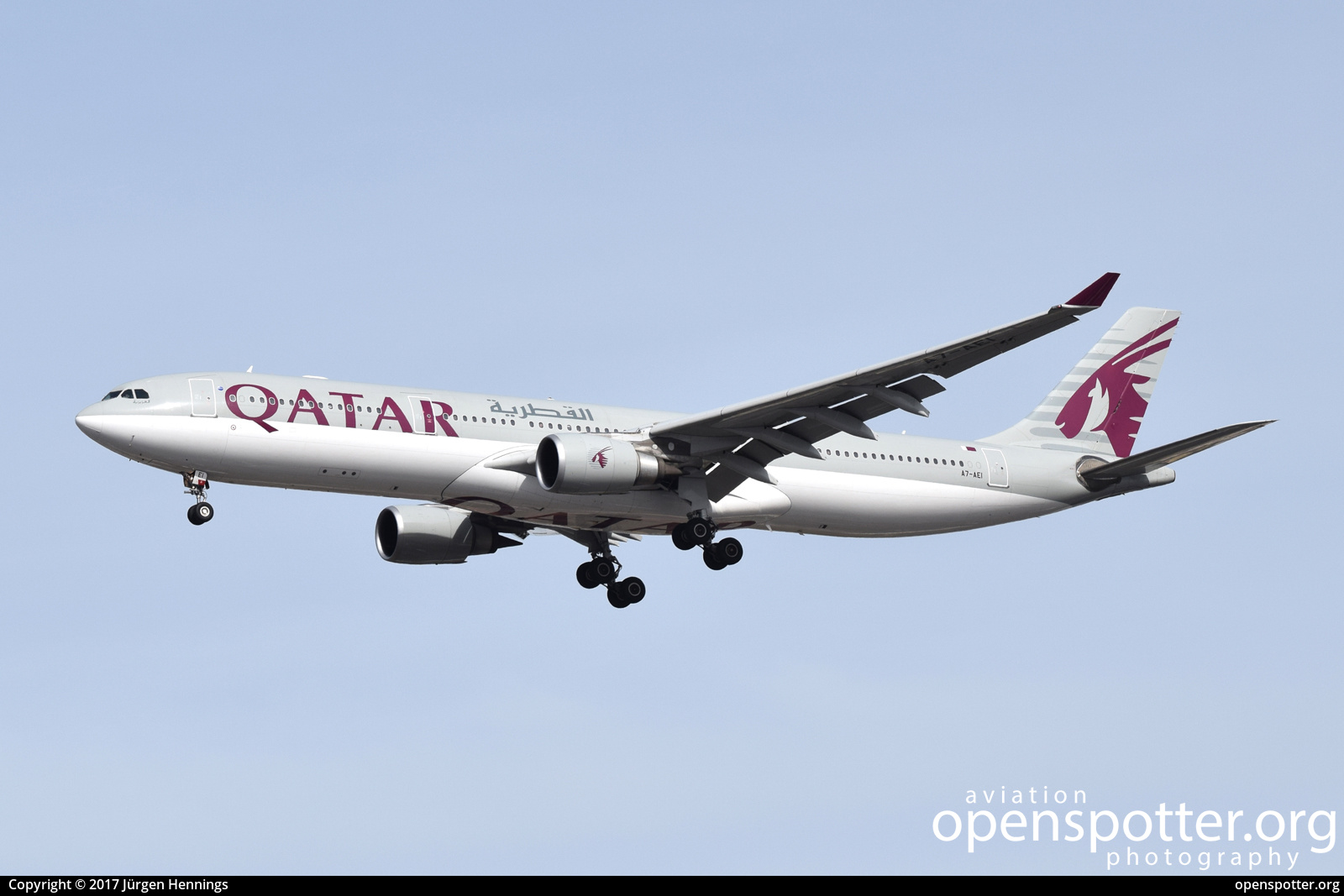 A7-AEI - Qatar Airways Airbus A330-302 at Berlin-Tegel Airport (TXL/EDDT) taken by Jürgen Hennings | openspotter.org | ID: 42234