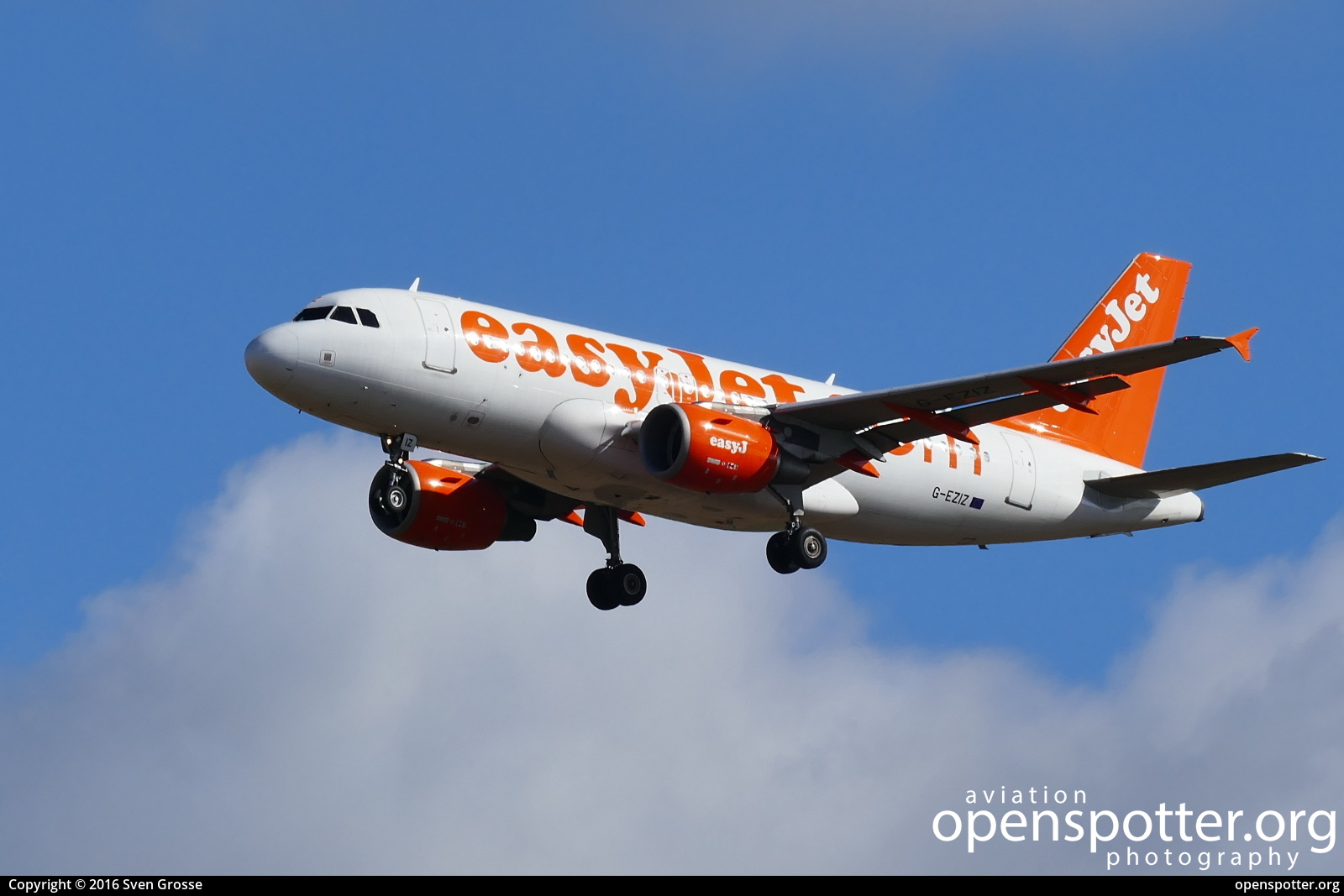 G-EZIZ - easyJet Airbus A319-111 at Berlin-Schönefeld International Airport (SXF/EDDB) taken by Sven Grosse | openspotter.org | ID: 39606