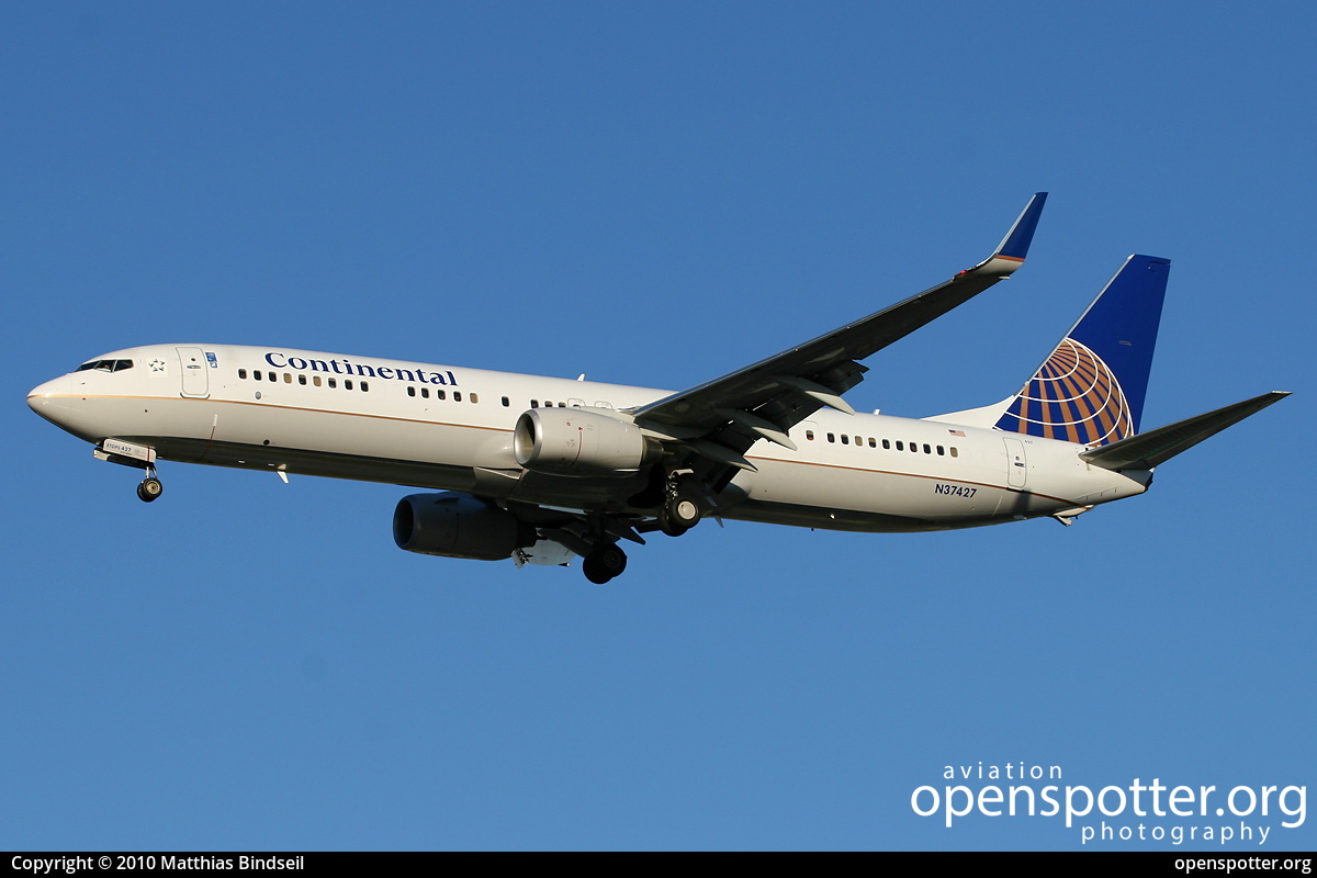 N37427 - Continental Airlines Boeing 737-924(ER)(WL) at Miami International Airport (MIA/KMIA) taken by Matthias Bindseil | openspotter.org | ID: 8123
