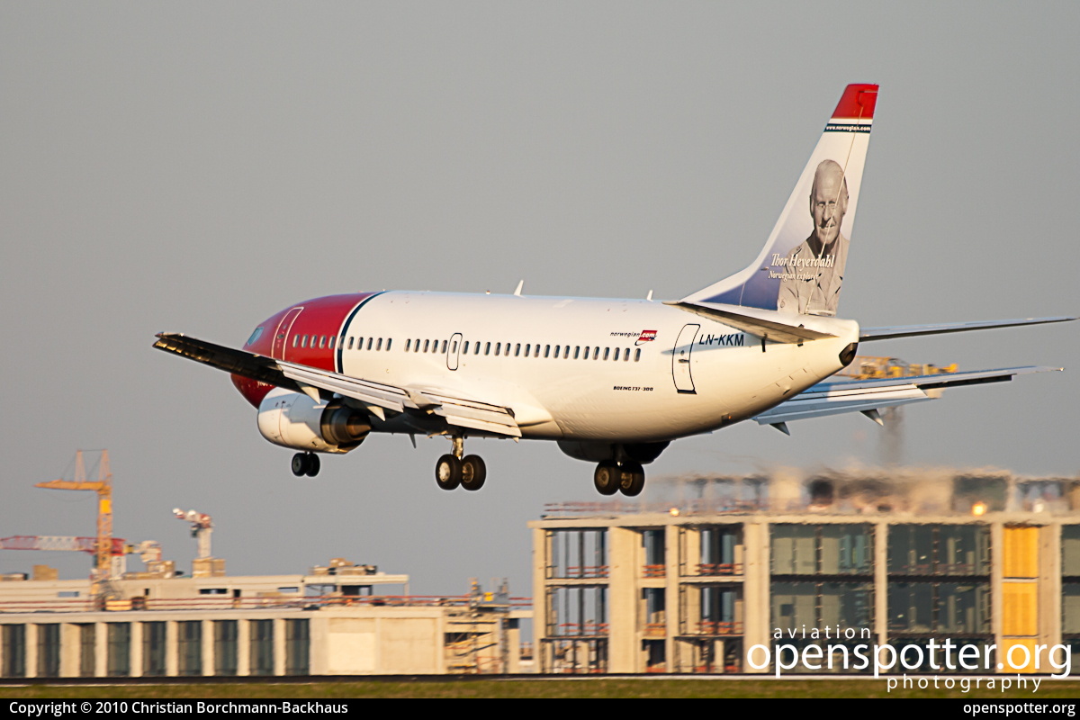 LN-KKM - Norwegian Air Shuttle Boeing 737-3Y0 at Berlin-Schönefeld International Airport (SXF/EDDB) taken by Christian Borchmann-Backhaus | openspotter.org | ID: 14