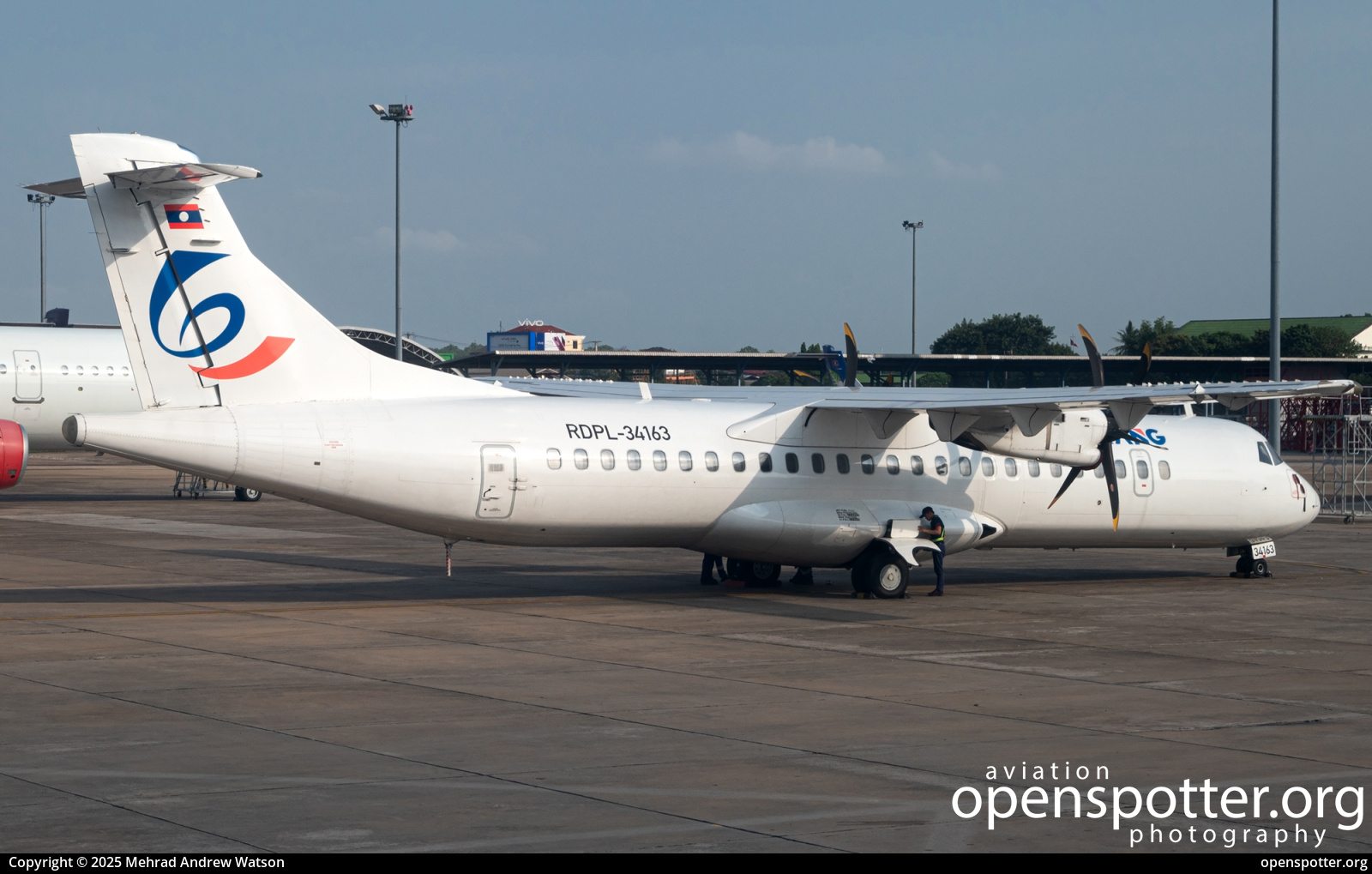 RDPL-34163 - LaneXang ATR 72-500 (72-212A) at Wattay International Airport (VTE/VLVT) taken by Mehrad Andrew Watson | openspotter.org | ID: 89986