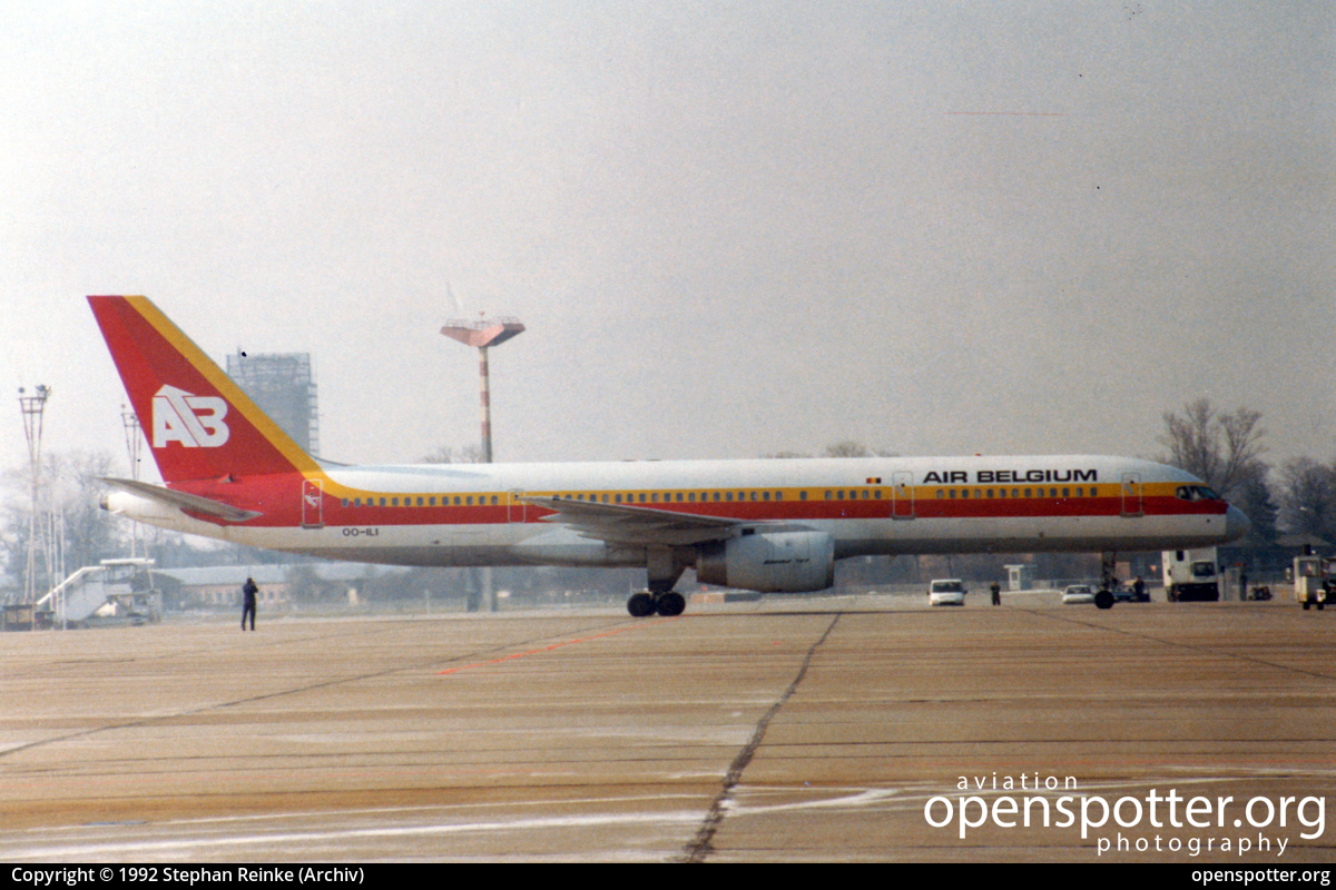 OO-ILI - Air Belgium Boeing 757-23A at Berlin-Schönefeld International Airport (SXF/EDDB) taken by Stephan Reinke (Archiv) | openspotter.org | ID: 51643