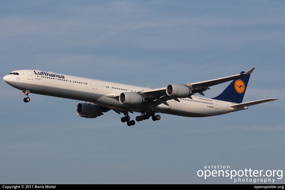 D-AIHB - Lufthansa Airbus A340-642 at Frankfurt International Airport (FRA/EDDF) taken by Boris Motel | openspotter.org | ID: 1983