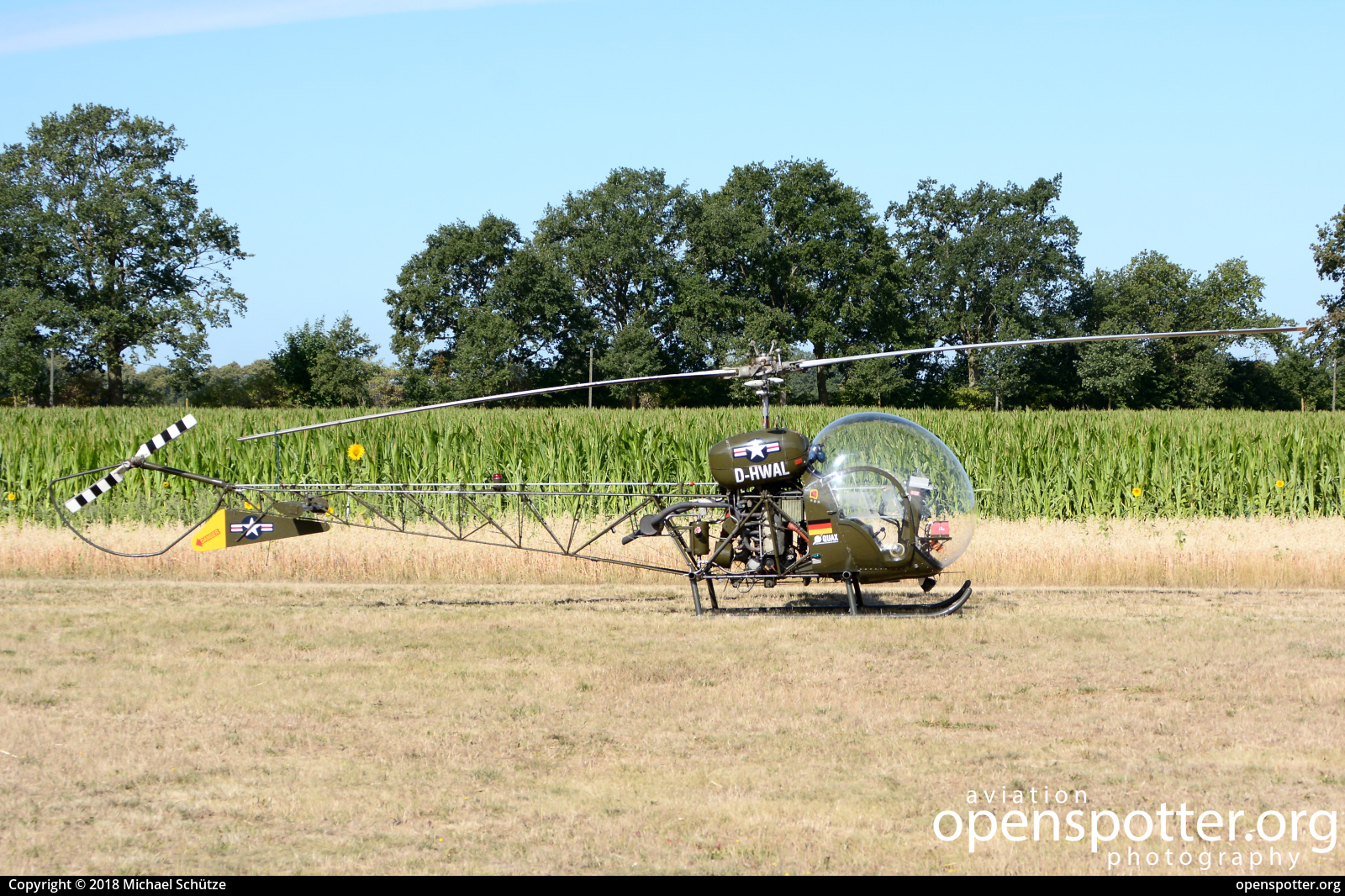 D-HWAL - Private / Untitled Bell 47G-4AT at Flugplatz Bienenfarm (EDOI) taken by Michael Schütze | openspotter.org | ID: 55211