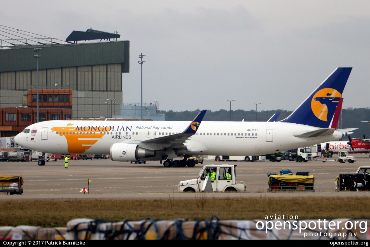JU-1021 - MIAT - Mongolian Airlines Boeing 767-34G(ER) at Berlin-Tegel Airport (TXL/EDDT) taken by Patrick Barnitzke | openspotter.org | ID: 44675