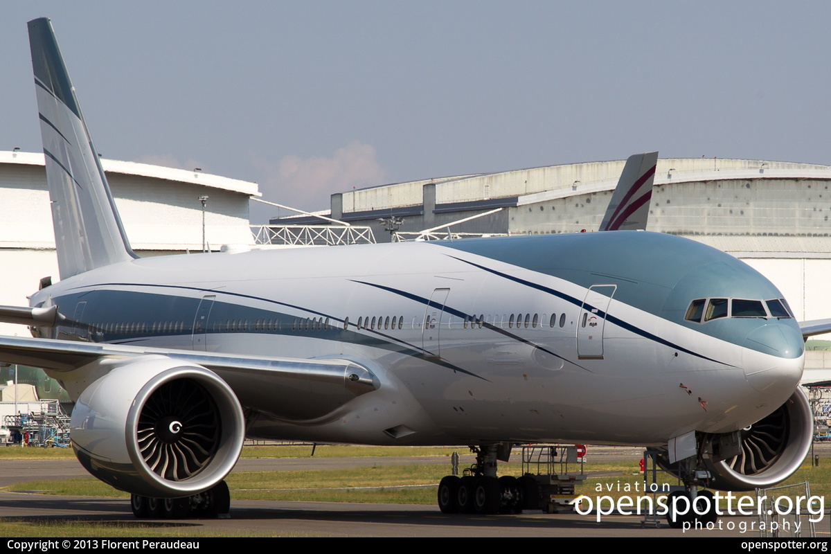 VP-CAL - Private / Untitled Boeing 777-2KQ(LR) at Toulouse Blagnac International Airport (TLS/LFBO) taken by Florent Peraudeau | openspotter.org | ID: 7947