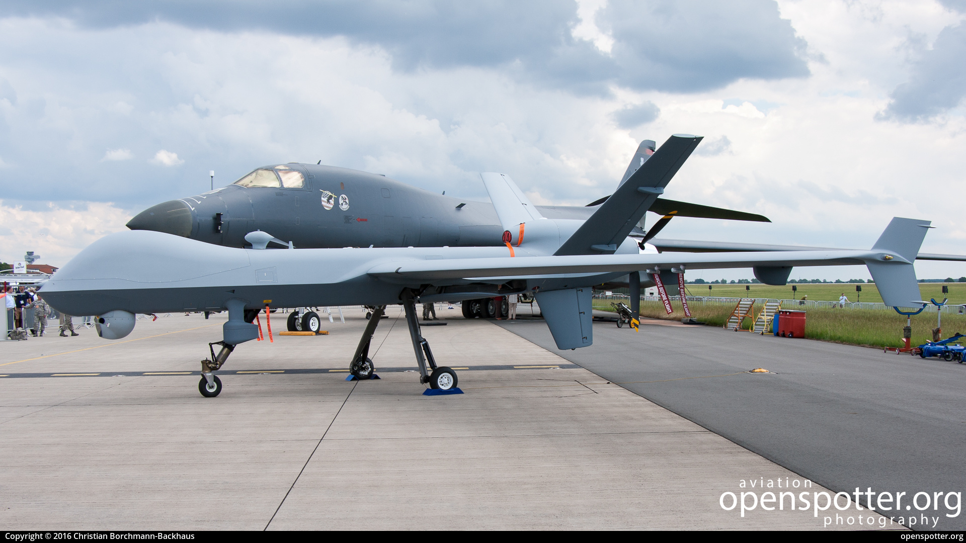 FC363 - General Atomics Aeronautical Systems Inc. General Atomics MQ-9 Predator B at Berlin-Schönefeld International Airport (SXF/EDDB) taken by Christian Borchmann-Backhaus | openspotter.org | ID: 51172