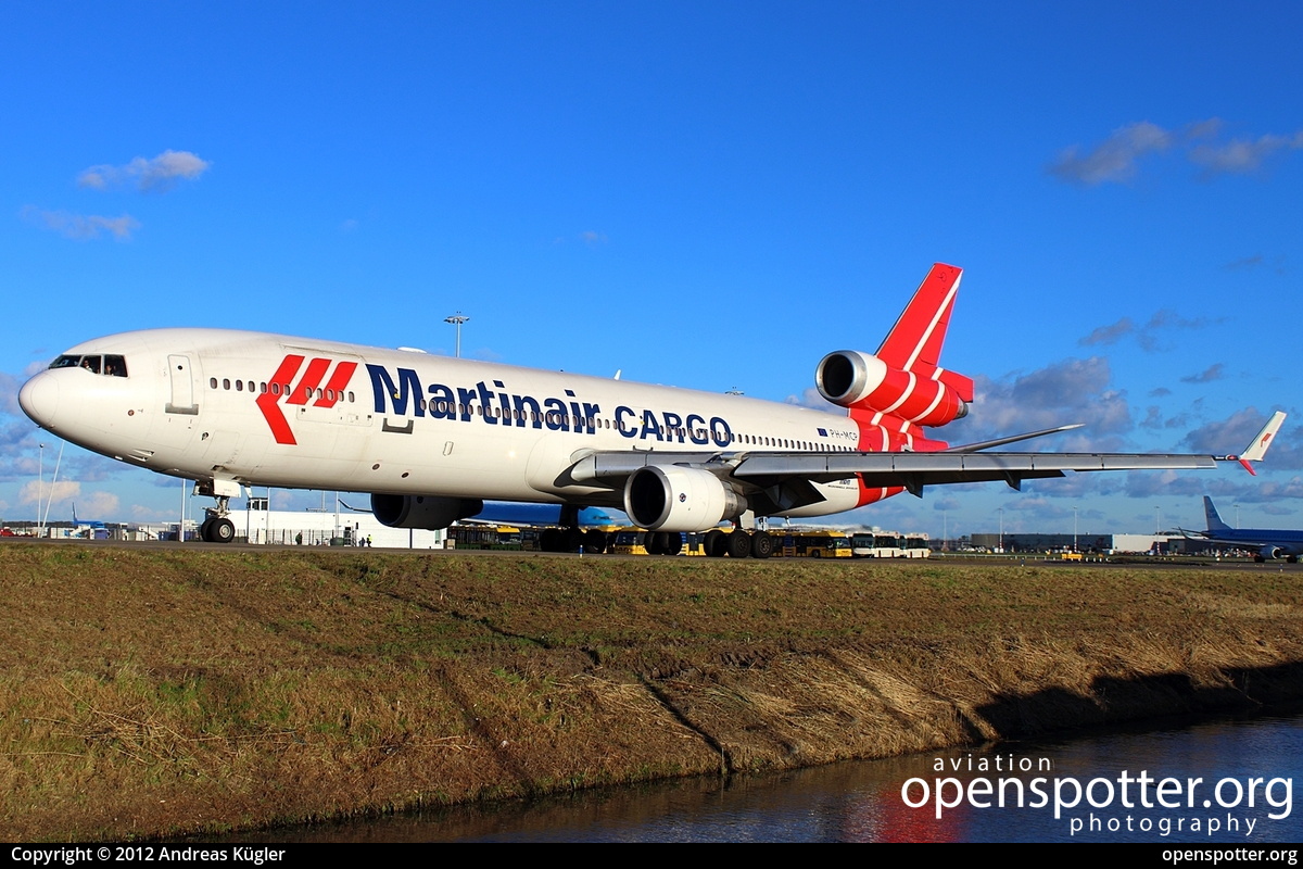 PH-MCP - Martinair McDonnell Douglas MD-11CF at Schiphol Airport (AMS/EHAM) taken by Andreas Kügler | openspotter.org | ID: 4876