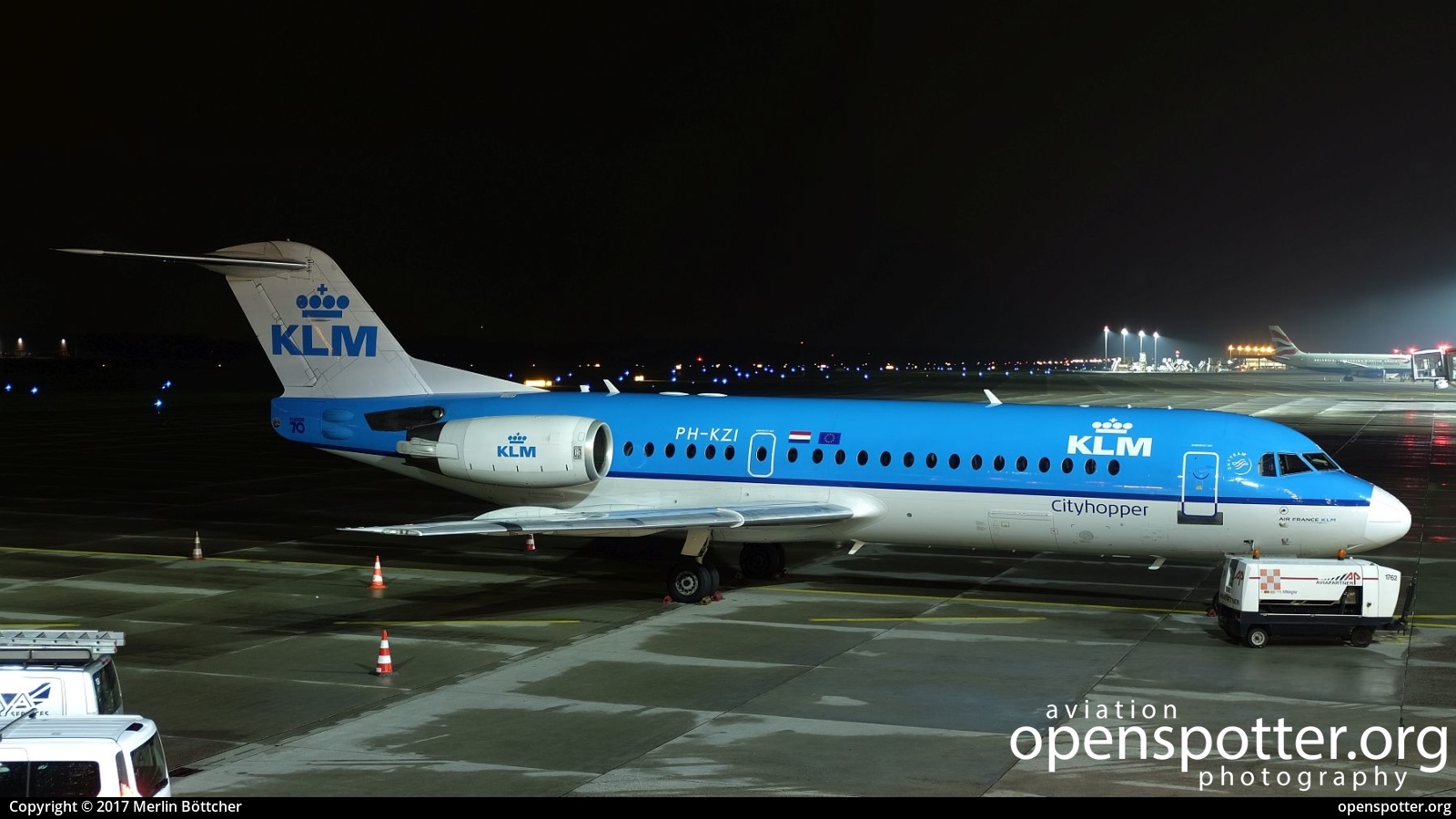 PH-KZI - KLM Cityhopper Fokker F70 at Hanover-Langenhagen Airport (HAJ/EDDV) taken by Merlin Böttcher | openspotter.org | ID: 41361