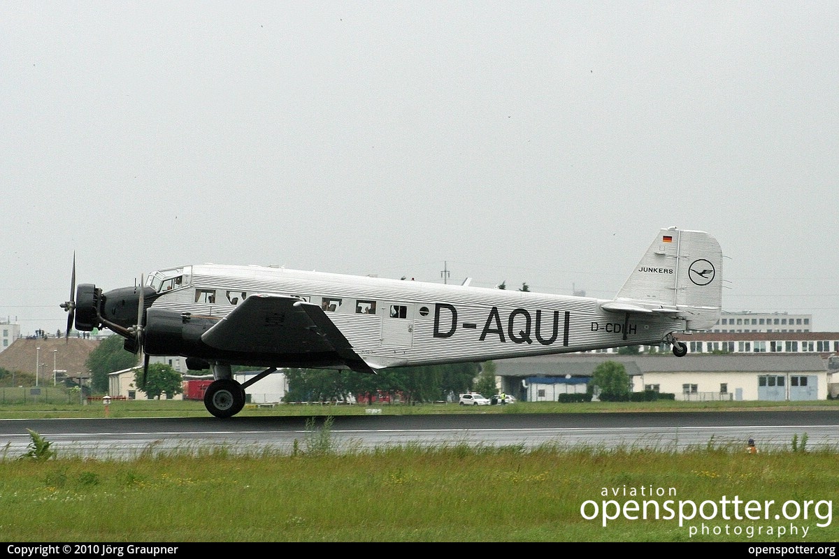 D-CDLH - Deutsche Lufthansa Berlin-Stiftung Junkers Ju 52/3m at Berlin-Schönefeld International Airport (SXF/EDDB) taken by Jörg Graupner | openspotter.org | ID: 59164