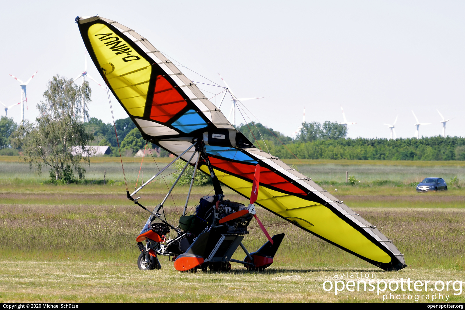 D-MNUV - Private / Untitled Air Creation Skypper at Flugplatz Reinsdorf (EDOD) taken by Michael Schütze | openspotter.org | ID: 68833