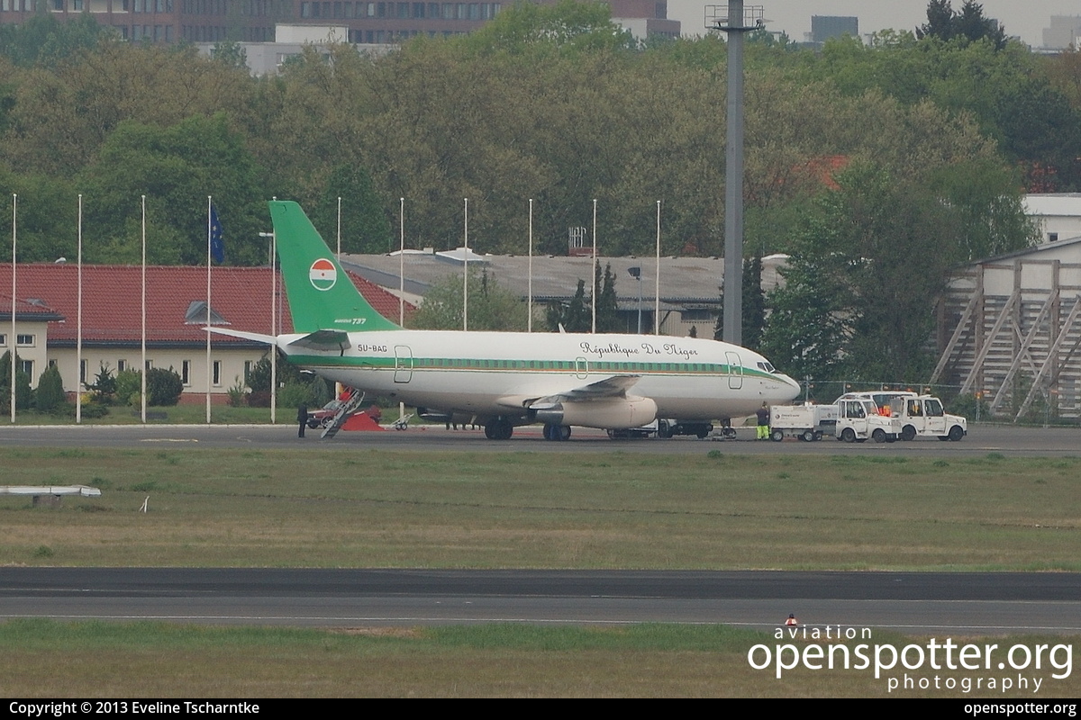 5U-BAG - Niger Goverment Boeing 737-2N9C(A) at Berlin-Tegel Airport (TXL/EDDT) taken by Eveline Tscharntke | openspotter.org | ID: 7056