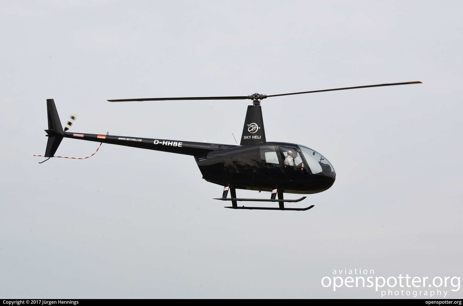 D-HHBE - Private / Untitled Robinson R-44 Raven II at Flugplatz Schönhagen (EDAZ) taken by Jürgen Hennings | openspotter.org | ID: 53000