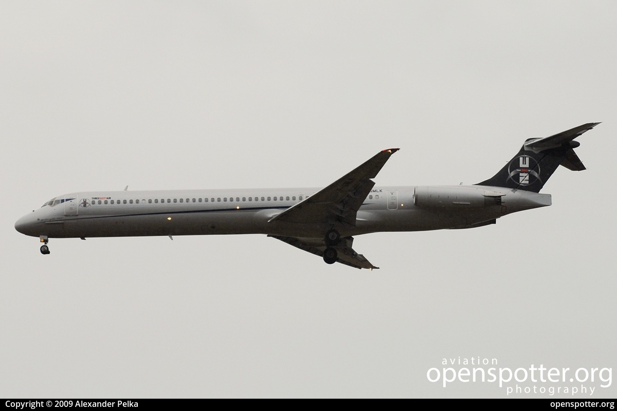 F-GMLK - Blue Line McDonnell Douglas MD-83 at Berlin-Schönefeld International Airport (SXF/EDDB) taken by Alexander Pelka | openspotter.org | ID: 40296