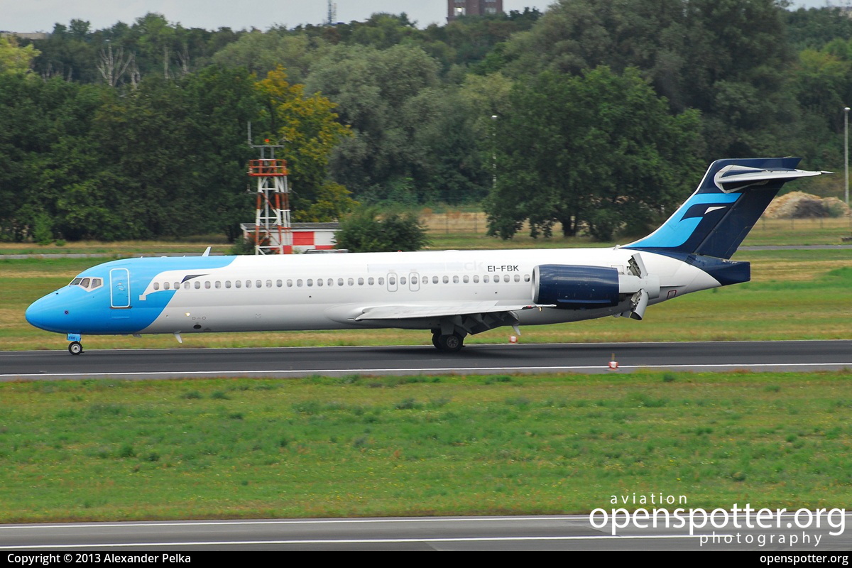 EI-FBK - Volotea Airlines Boeing 717-2BL at Berlin-Tegel Airport (TXL/EDDT) taken by Alexander Pelka | openspotter.org | ID: 9081