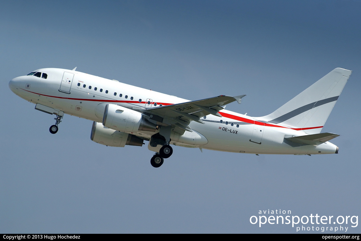 OE-LUX - Tyrolean Jet Services Airbus A318-112(CJ) Elite at Zurich International Airport (ZRH/LSZH) taken by Hugo Hochedez | openspotter.org | ID: 13412