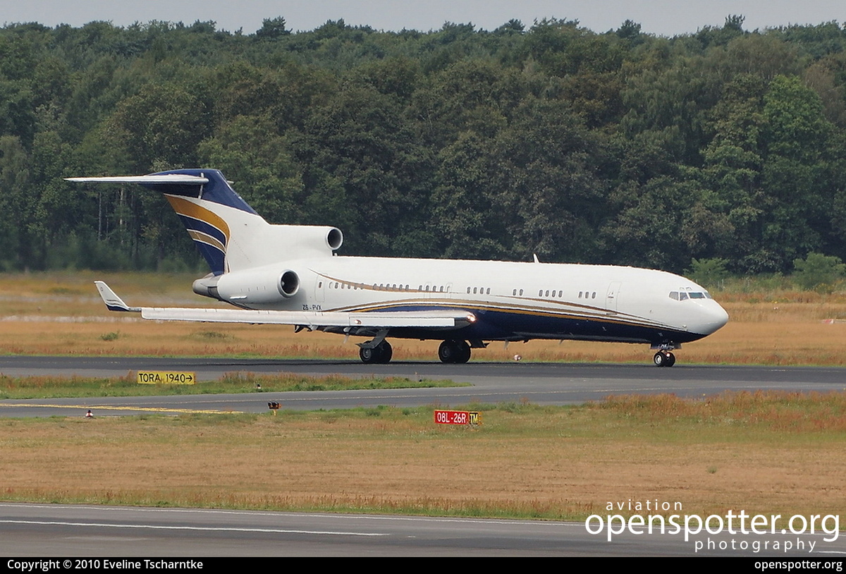 ZS-PVX - Private / Untitled Boeing 727-2N6(A)(RE)(WL) at Berlin-Tegel Airport (TXL/EDDT) taken by Eveline Tscharntke | openspotter.org | ID: 2617