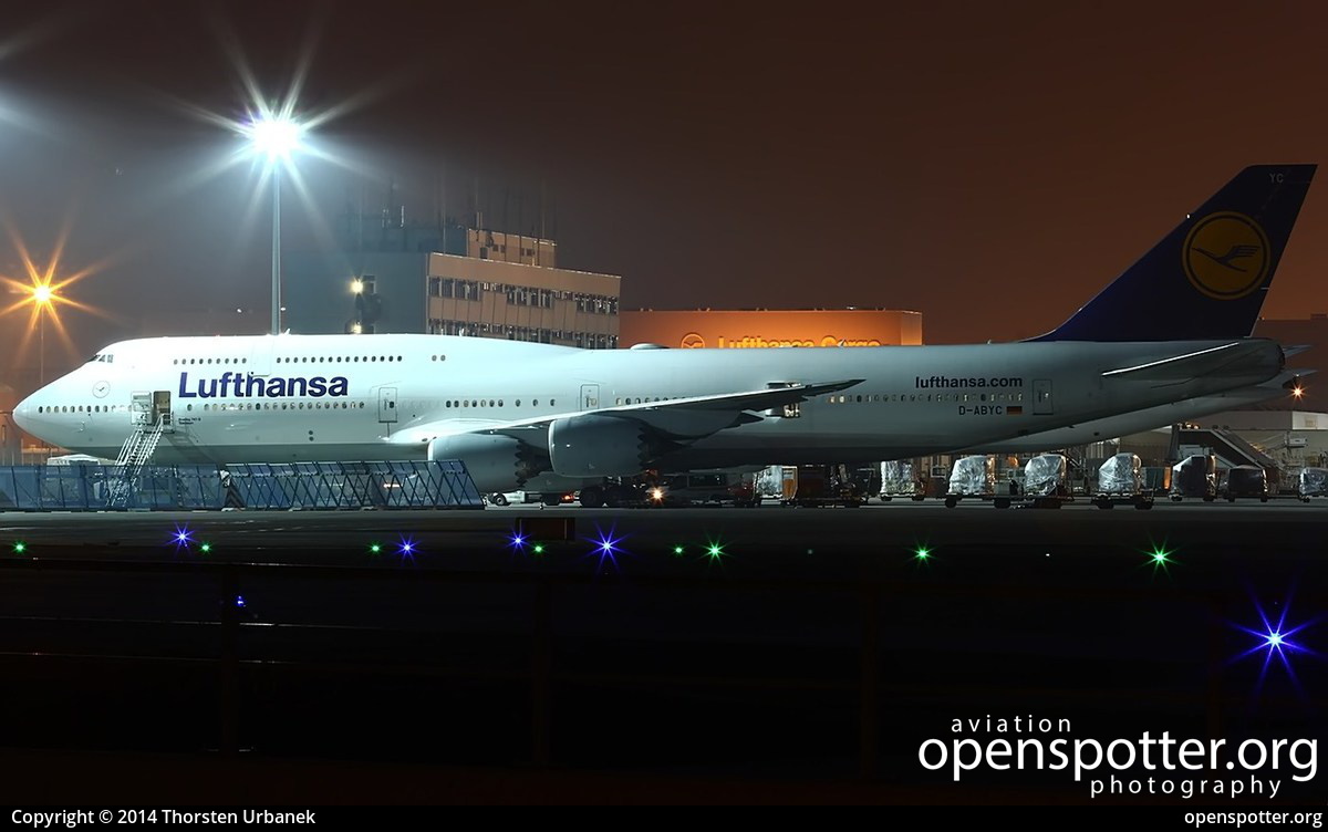 D-ABYC - Lufthansa Boeing 747-830 at Frankfurt International Airport (FRA/EDDF) taken by Thorsten Urbanek | openspotter.org | ID: 13181