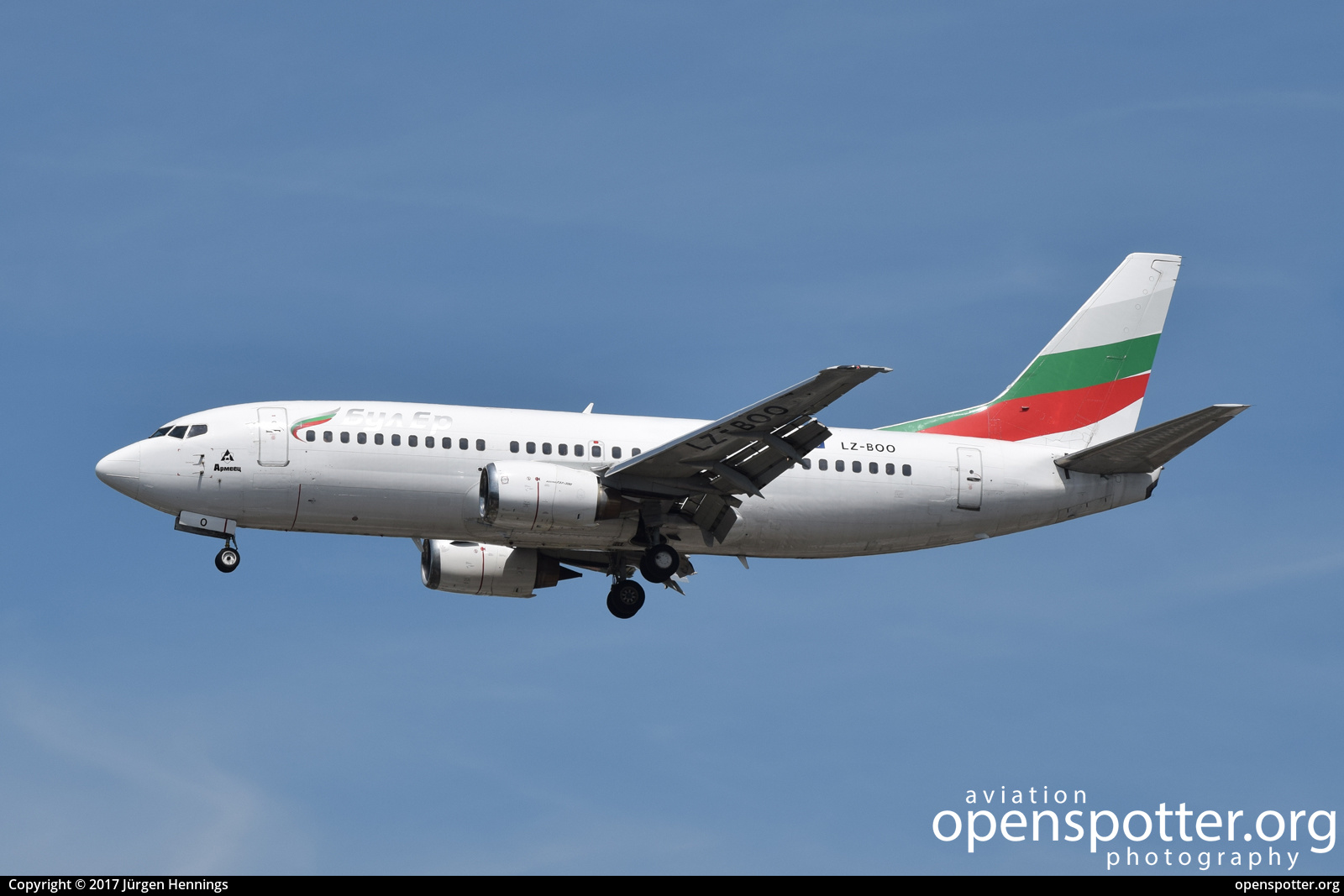 LZ-BOO - Balkan Bulgarian Airlines Boeing 737-341 at Berlin-Tegel Airport (TXL/EDDT) taken by Jürgen Hennings | openspotter.org | ID: 44042