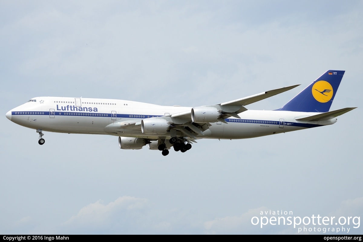 D-ABYT - Lufthansa Boeing 747-830 at Frankfurt International Airport (FRA/EDDF) taken by Ingo Mahn | openspotter.org | ID: 40251
