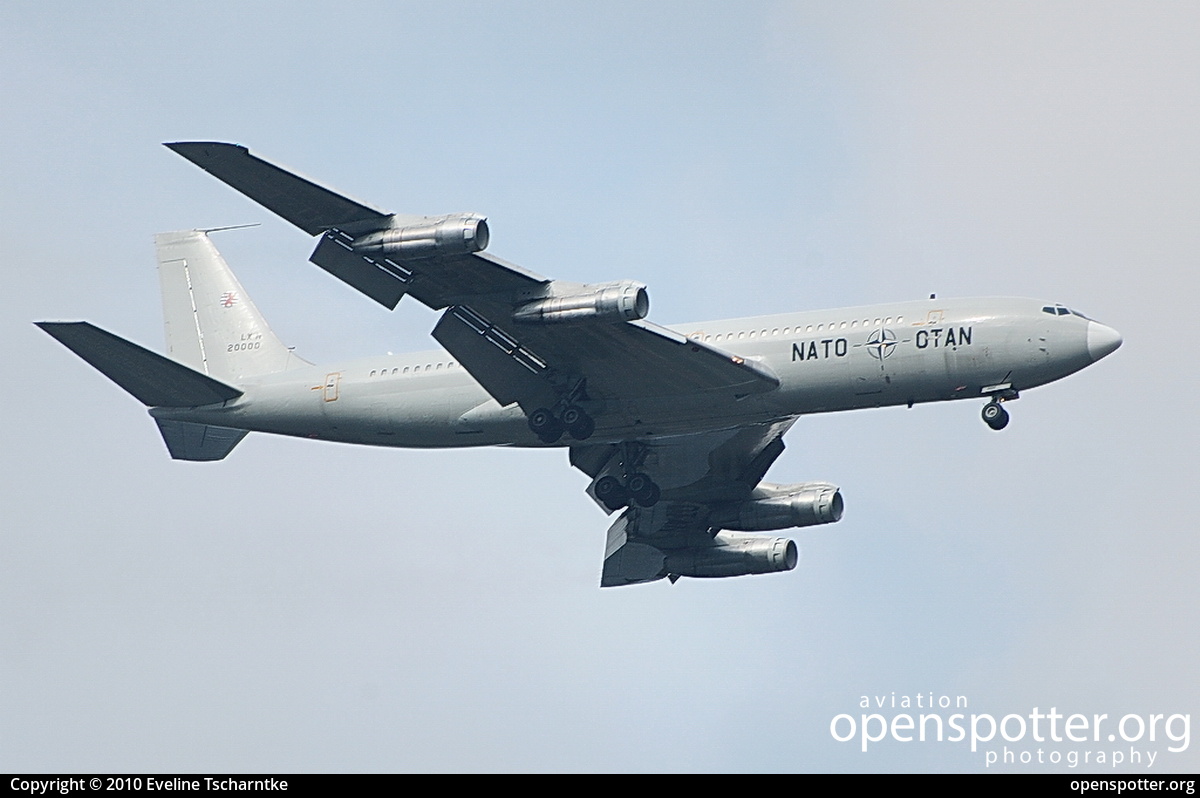 LX-N20000 - NATO / OTAN	 Boeing 707-307C (C-137) at Berlin-Tegel Airport (TXL/EDDT) taken by Eveline Tscharntke | openspotter.org | ID: 1443
