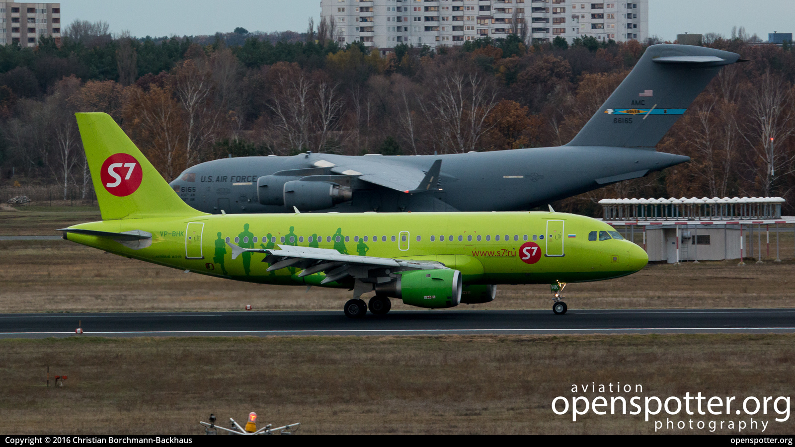 VP-BHK - S7 Airlines Airbus A319-114 at Berlin-Tegel Airport (TXL/EDDT) taken by Christian Borchmann-Backhaus | openspotter.org | ID: 50093