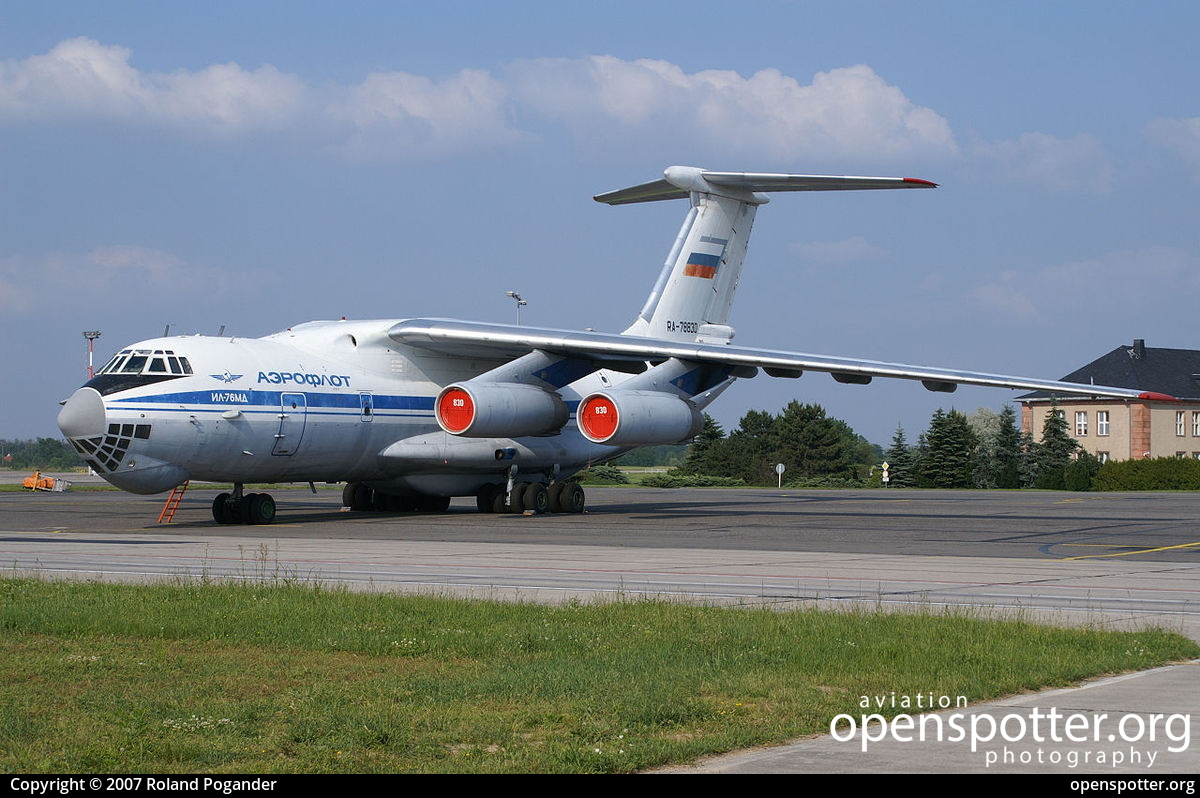 RA-78830 - Russian Federation Air Force Ilyushin Il-76MD at Berlin-Schönefeld International Airport (SXF/EDDB) taken by Roland Pogander | openspotter.org | ID: 3620