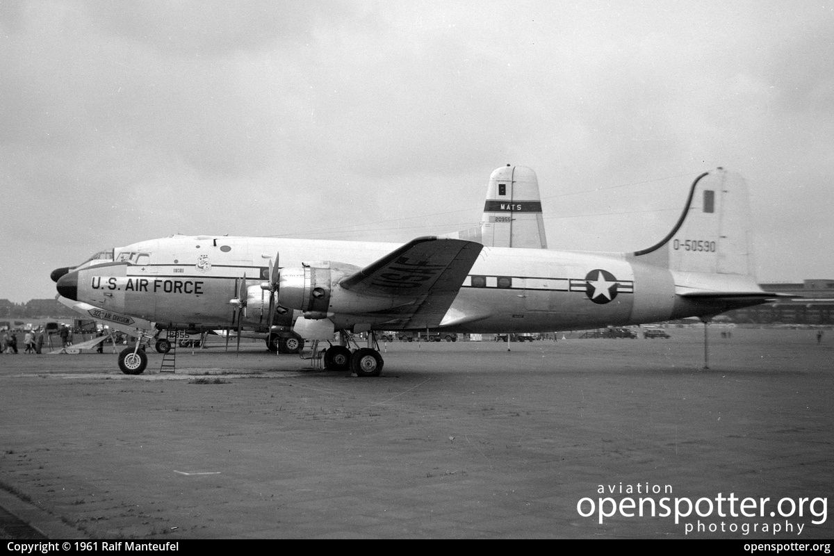 45-0590 - US Airforce (USAF) Douglas C-54G at Berlin-Tempelhof International Airport (THF/EDDI) taken by Ralf Manteufel | openspotter.org | ID: 2790