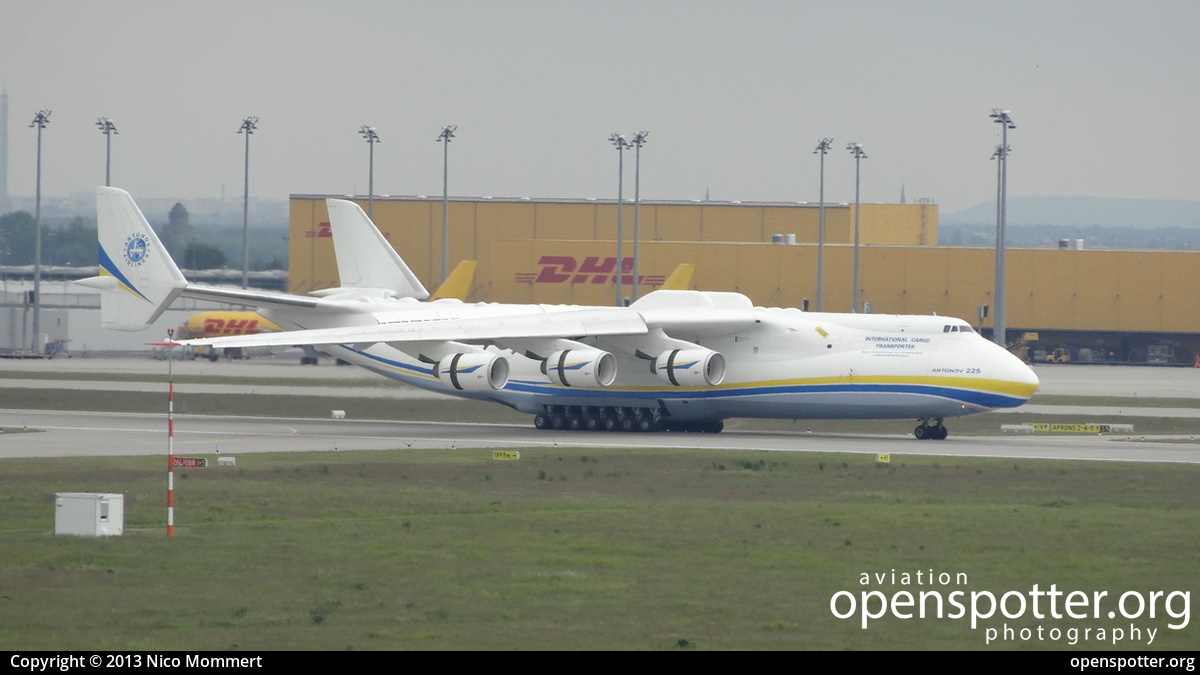 UR-82060 - Antonov Airlines (Antonov Design Bureau) Antonov An-225-100 at Leipzig/Halle Airport (LEJ/EDDP) taken by Nico Mommert | openspotter.org | ID: 12490