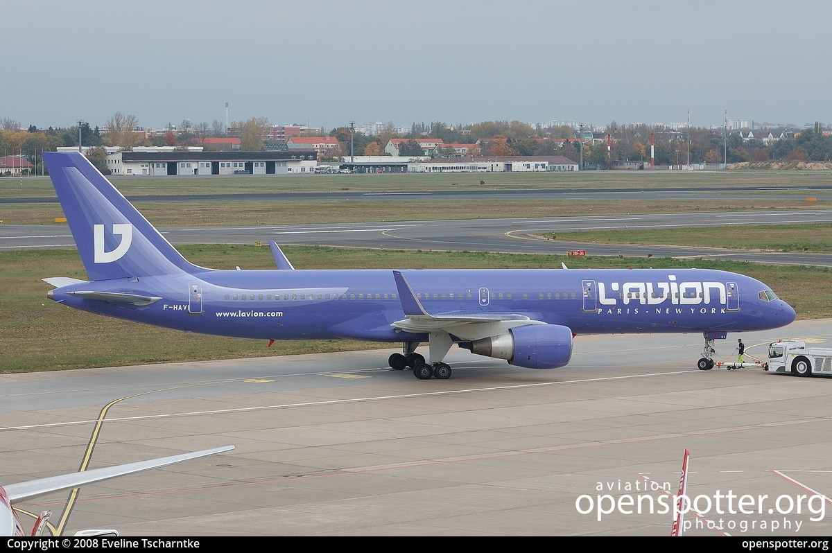 F-HAVI - L'Avion Boeing 757-26D Winglets at Berlin-Tegel Airport (TXL/EDDT) taken by Eveline Tscharntke | openspotter.org | ID: 1721