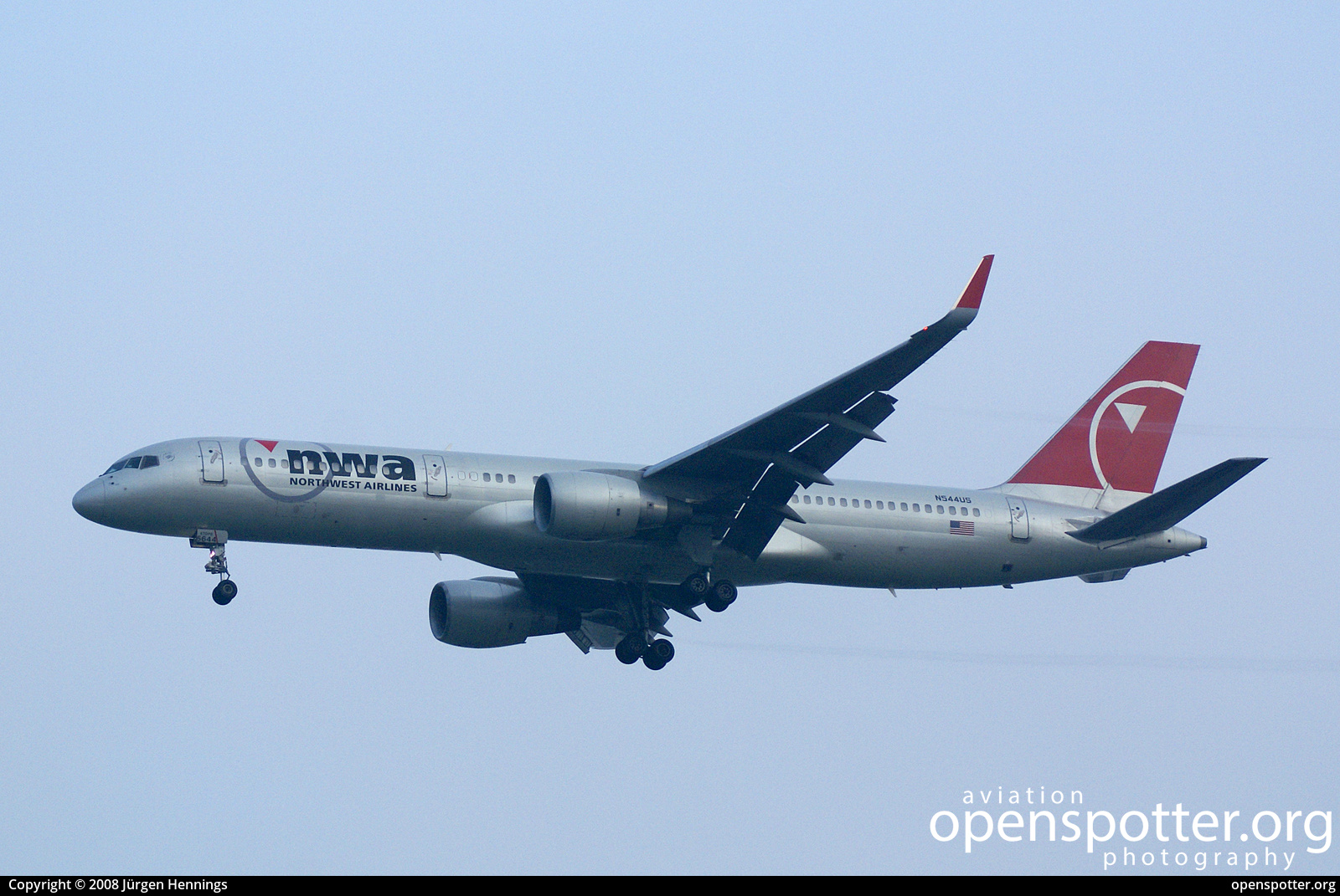 N544US - Northwest Airlines Boeing 757-251(WL) at Berlin-Schönefeld International Airport (SXF/EDDB) taken by Jürgen Hennings | openspotter.org | ID: 60868