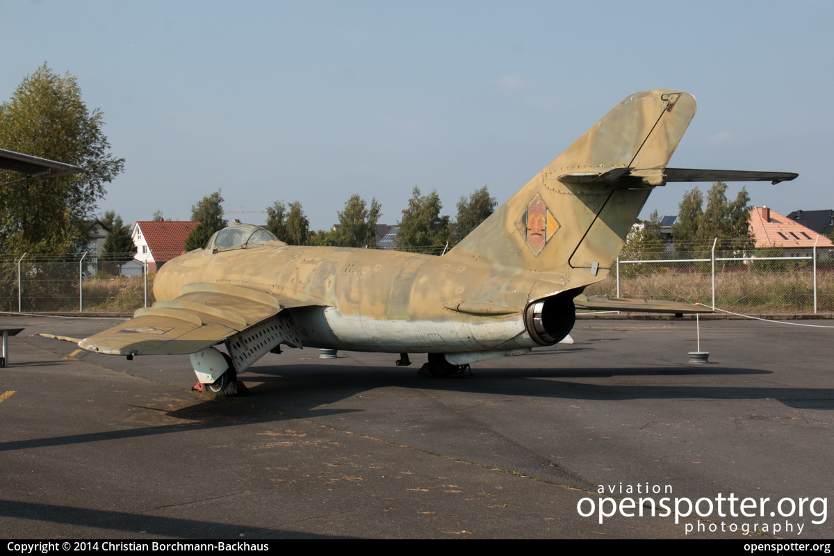 905 - Luftstreitkräfte der DDR (East German Air Force) Mikoyan-Gurevich MiG-17F Fresco at RAF Gatow (GWW/EDBG) taken by Christian Borchmann-Backhaus | openspotter.org | ID: 18354